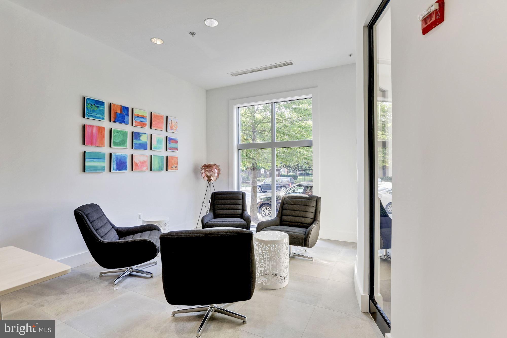 1800 WILSON - Residential Lease