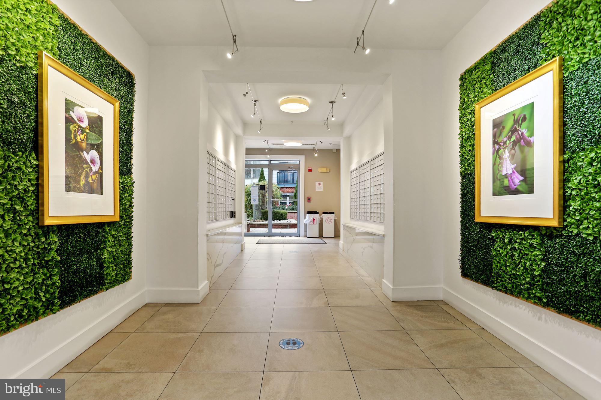 1800 WILSON - Residential Lease