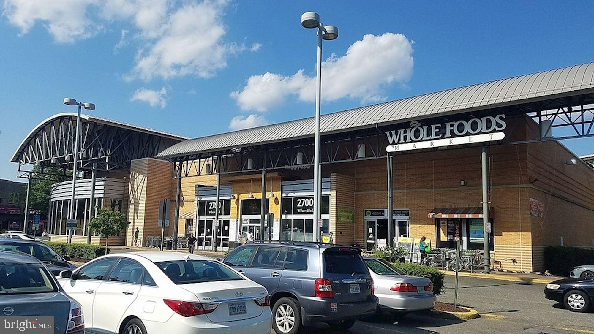 1800 WILSON - Residential Lease