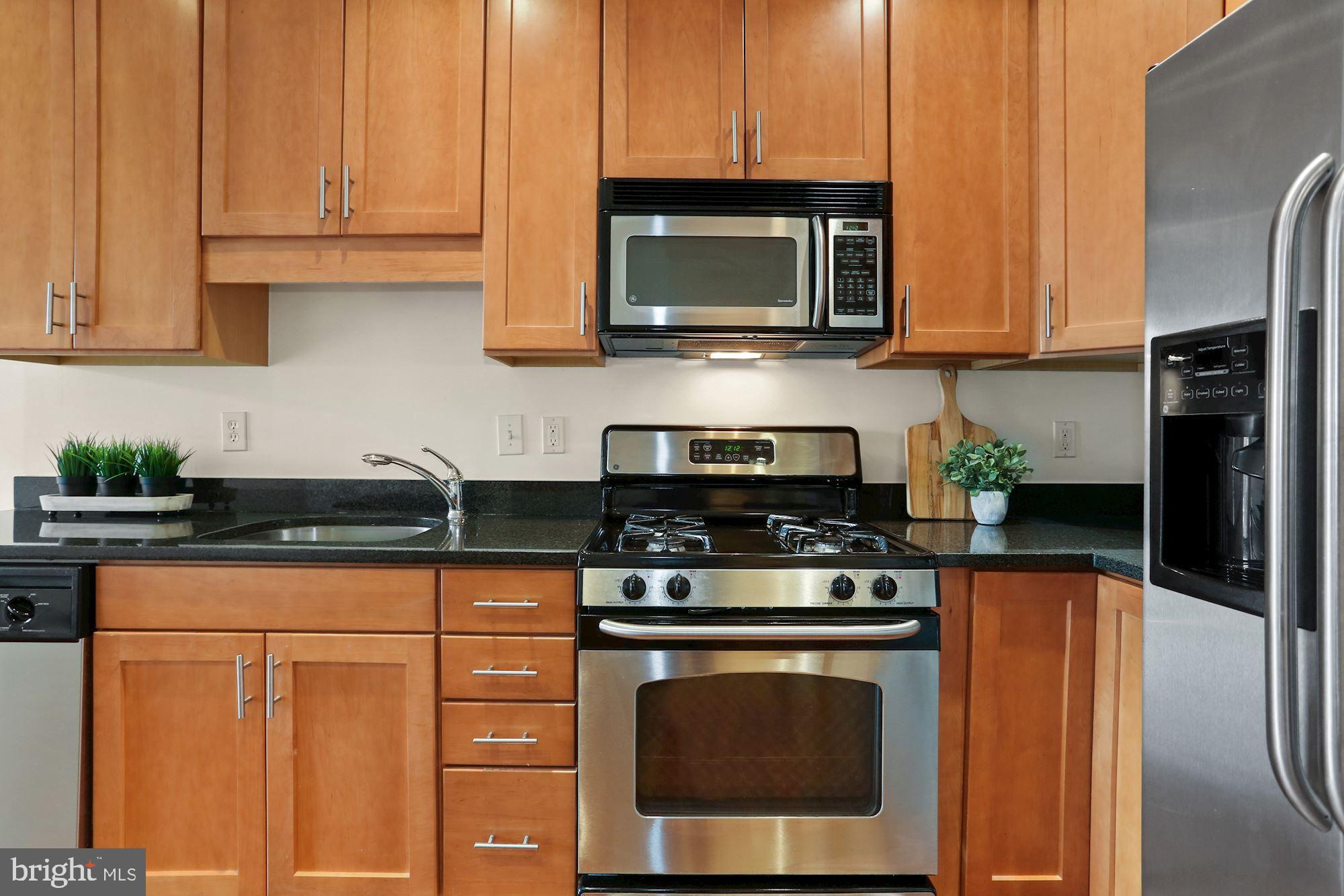 1800 WILSON - Residential Lease