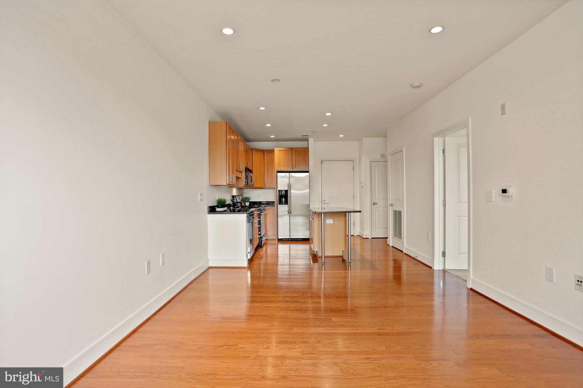 1800 WILSON - Residential Lease