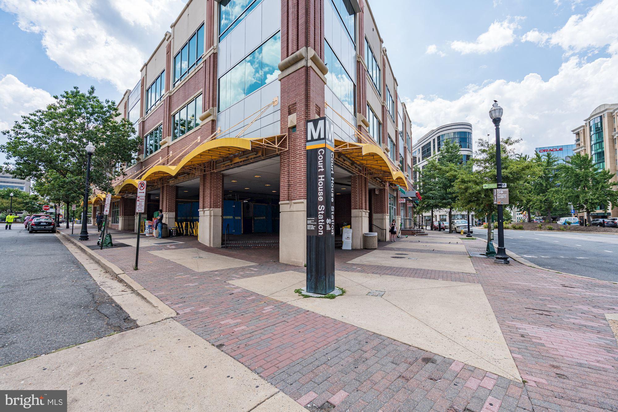 1800 WILSON - Residential Lease