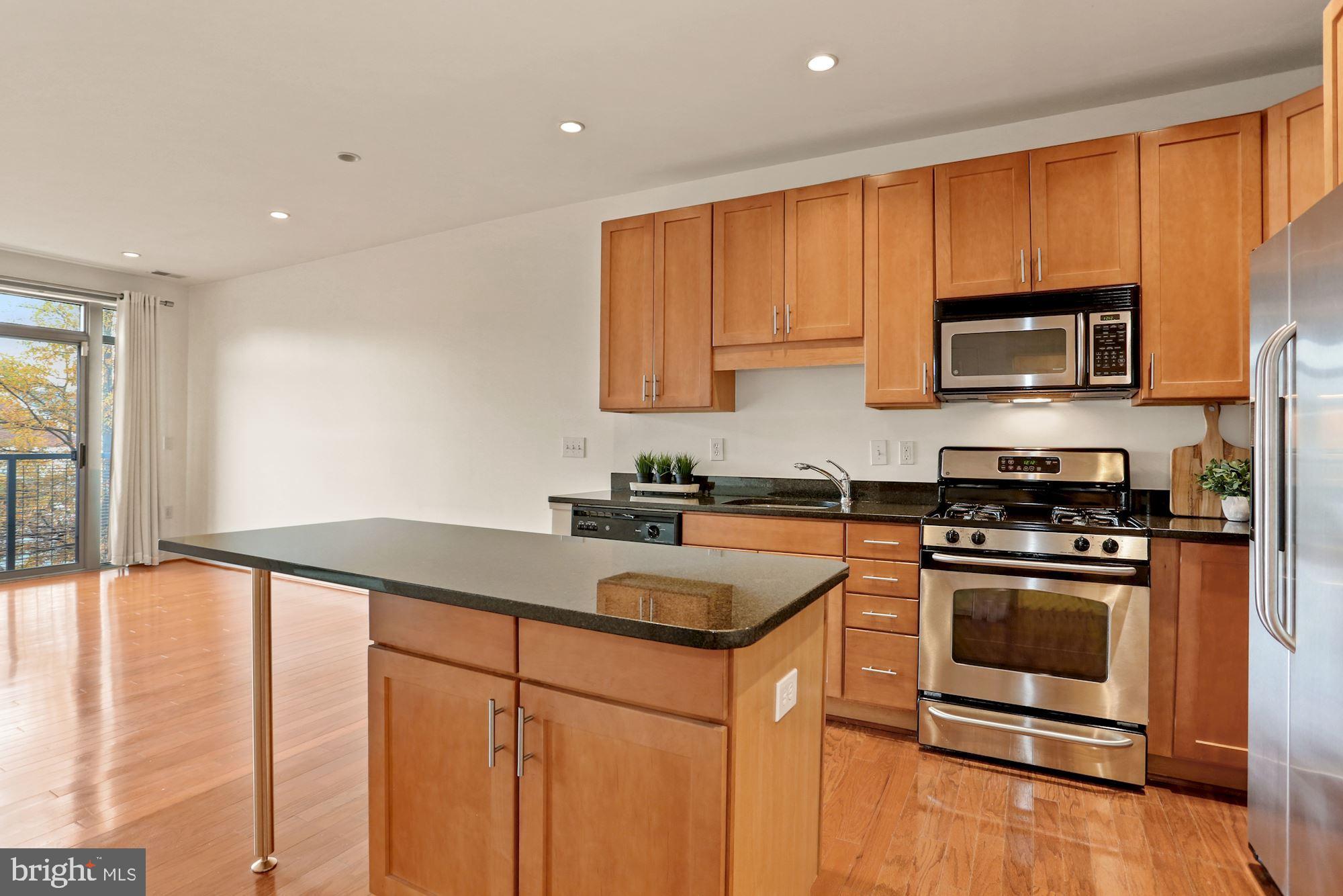 1800 WILSON - Residential Lease