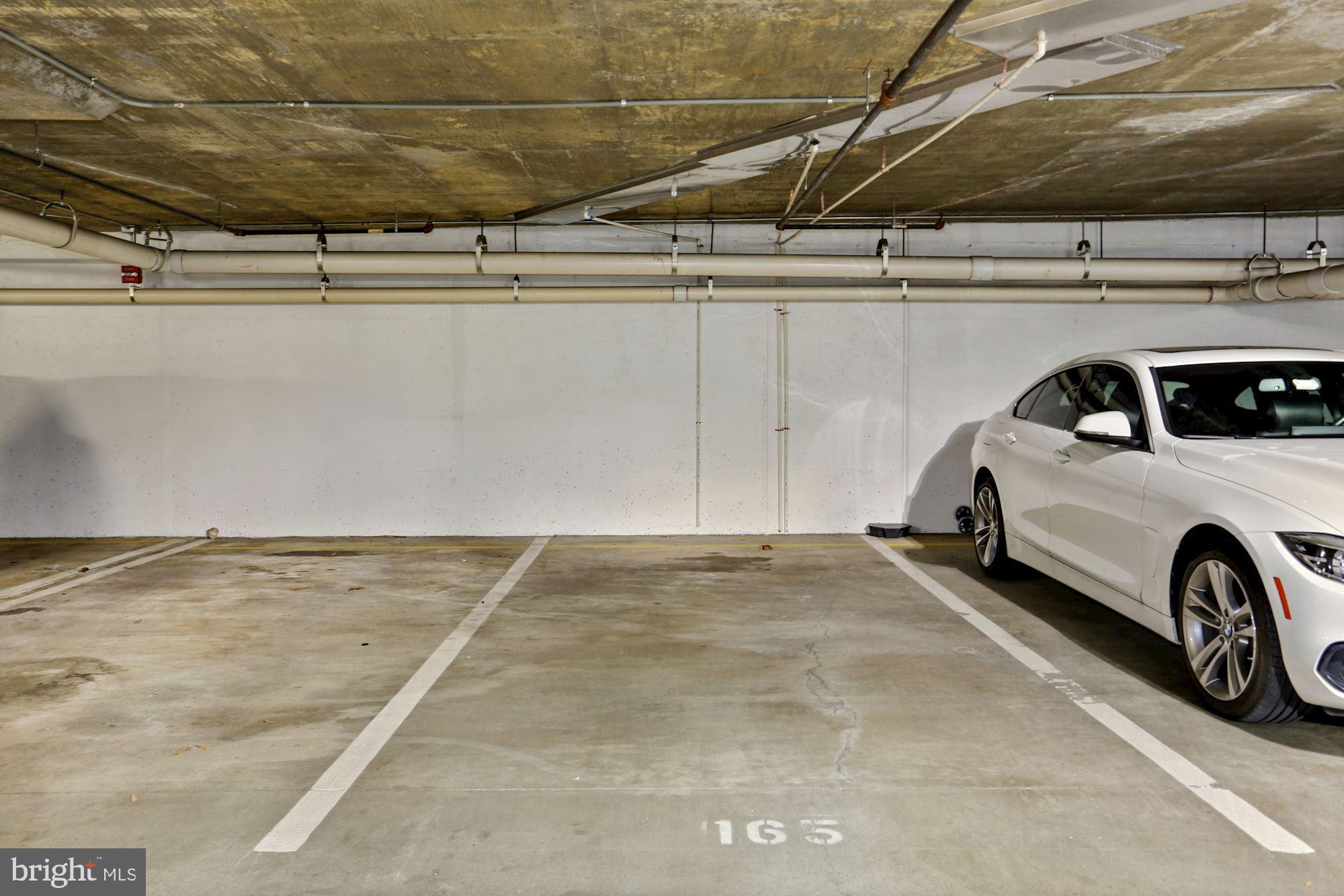 1800 WILSON - Residential Lease