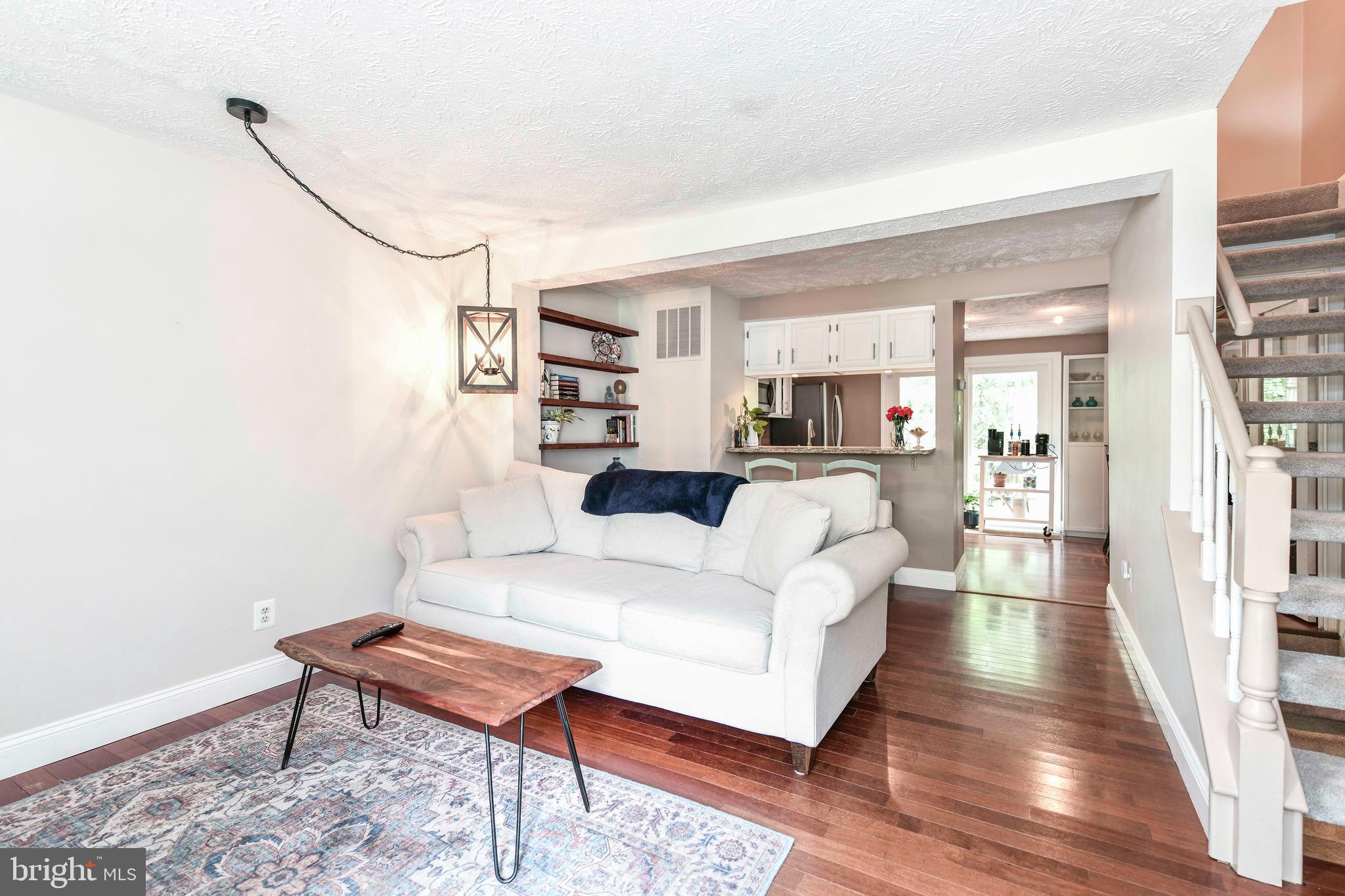 RESTON - Residential Lease