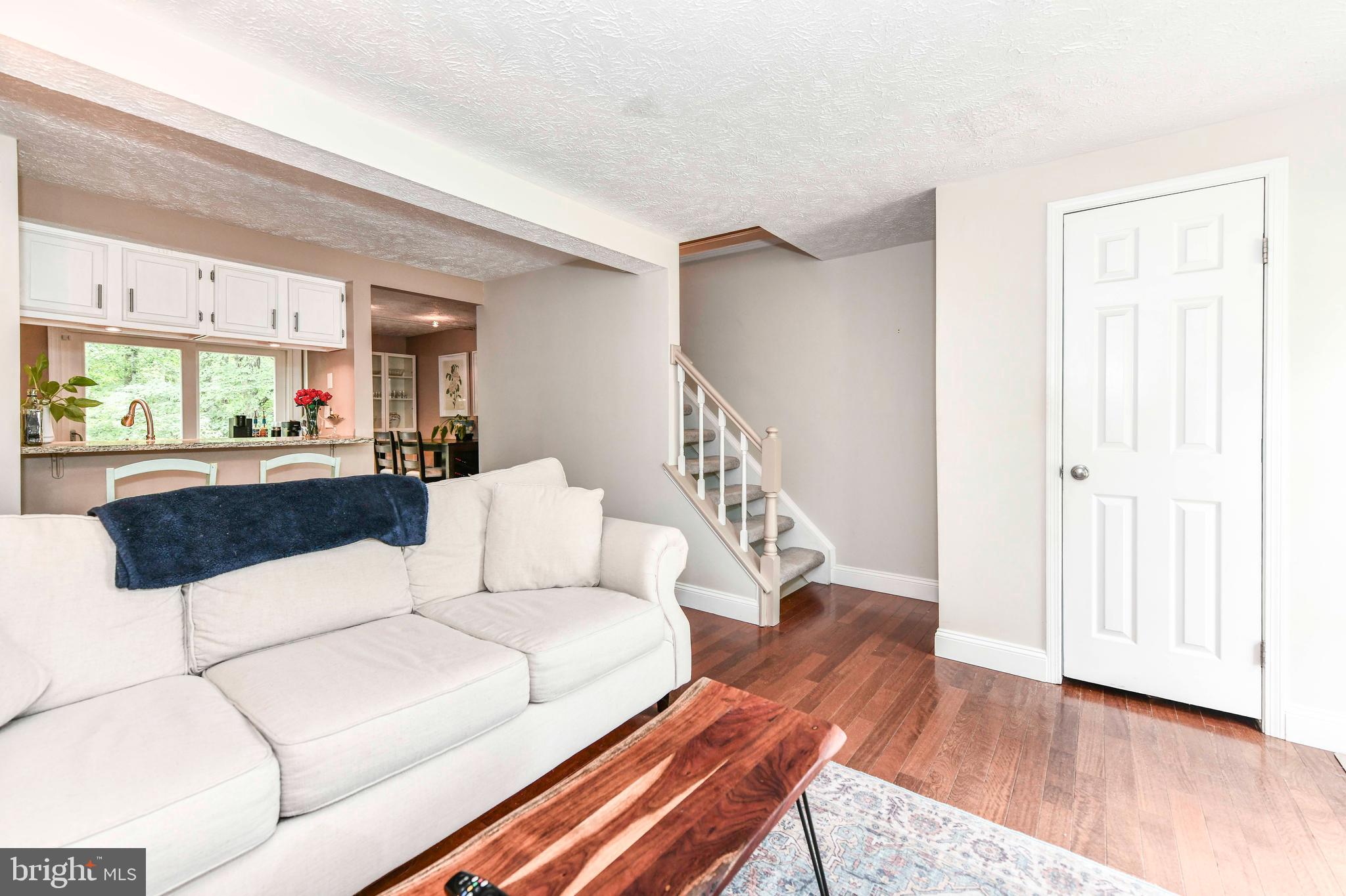 RESTON - Residential Lease