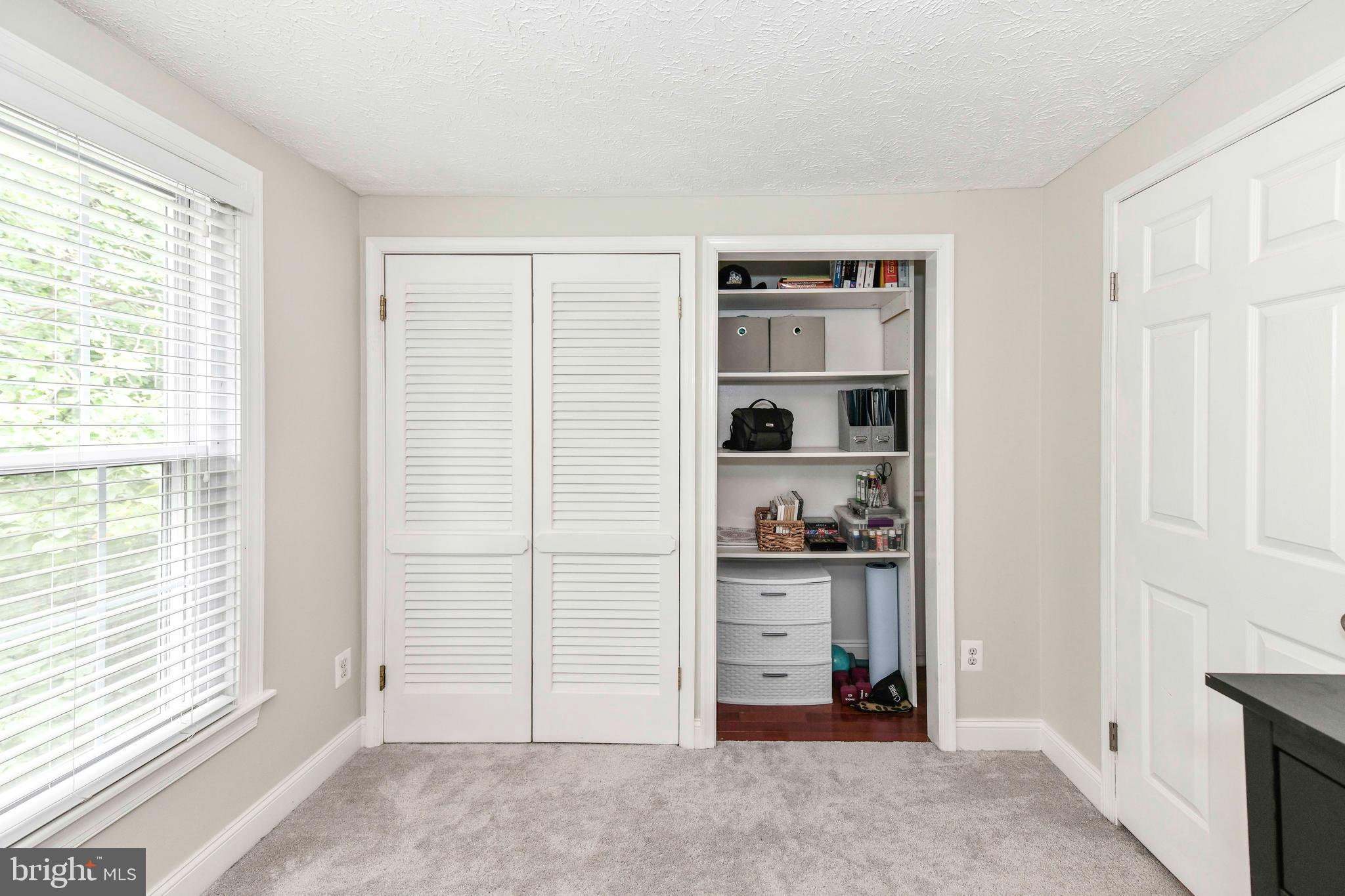 RESTON - Residential Lease