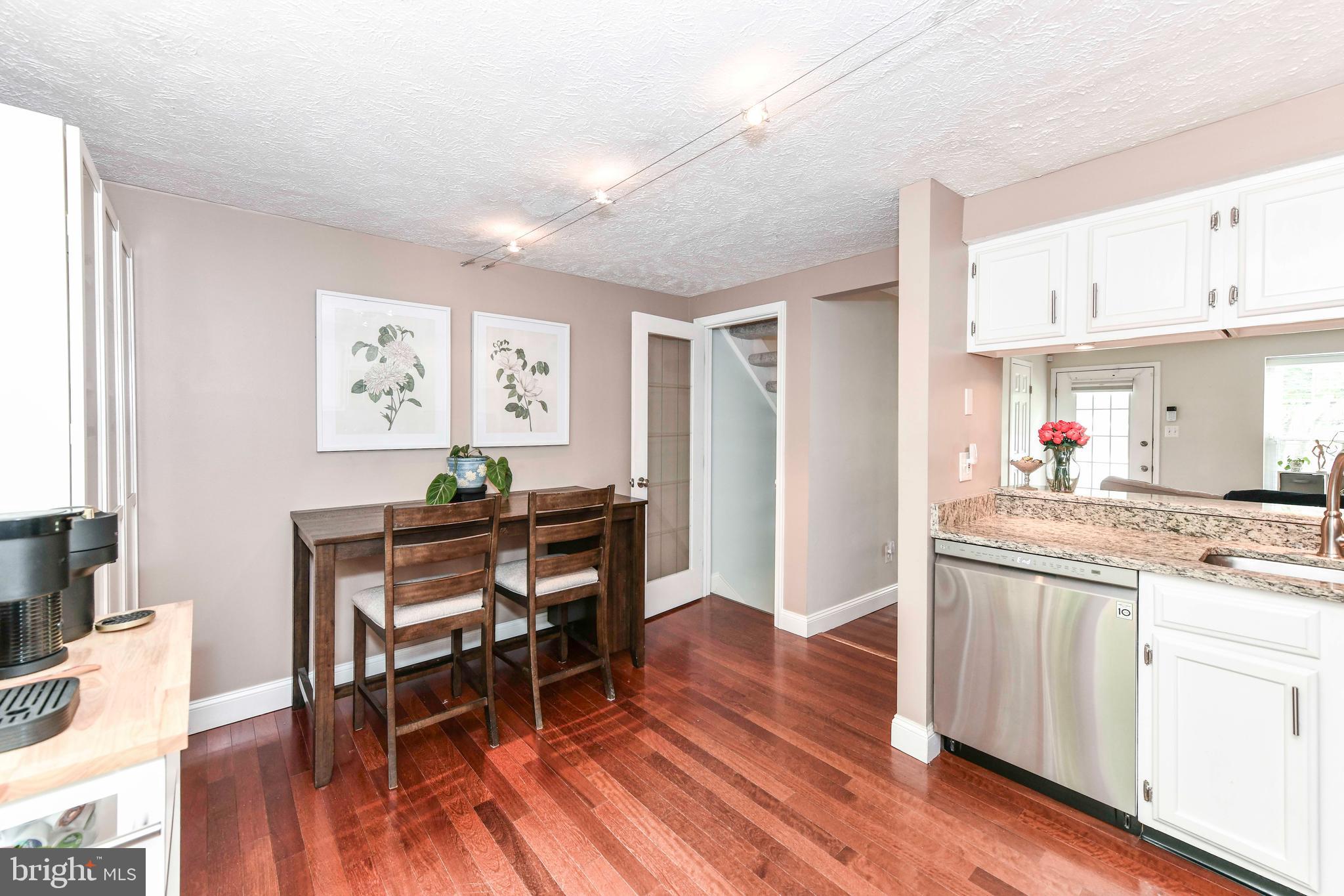 RESTON - Residential Lease