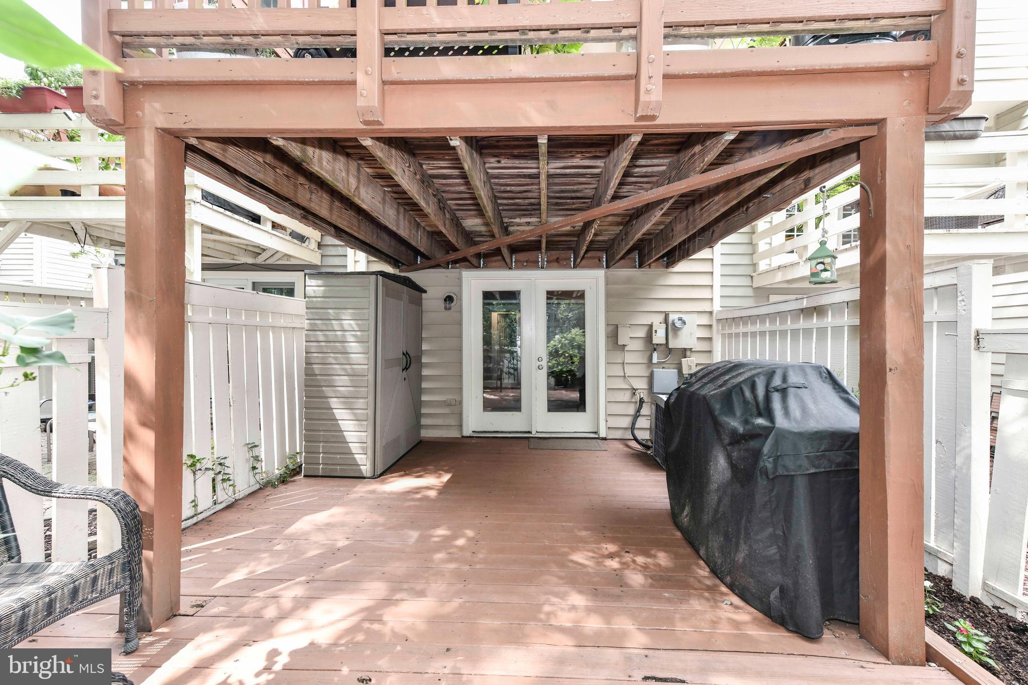 RESTON - Residential Lease