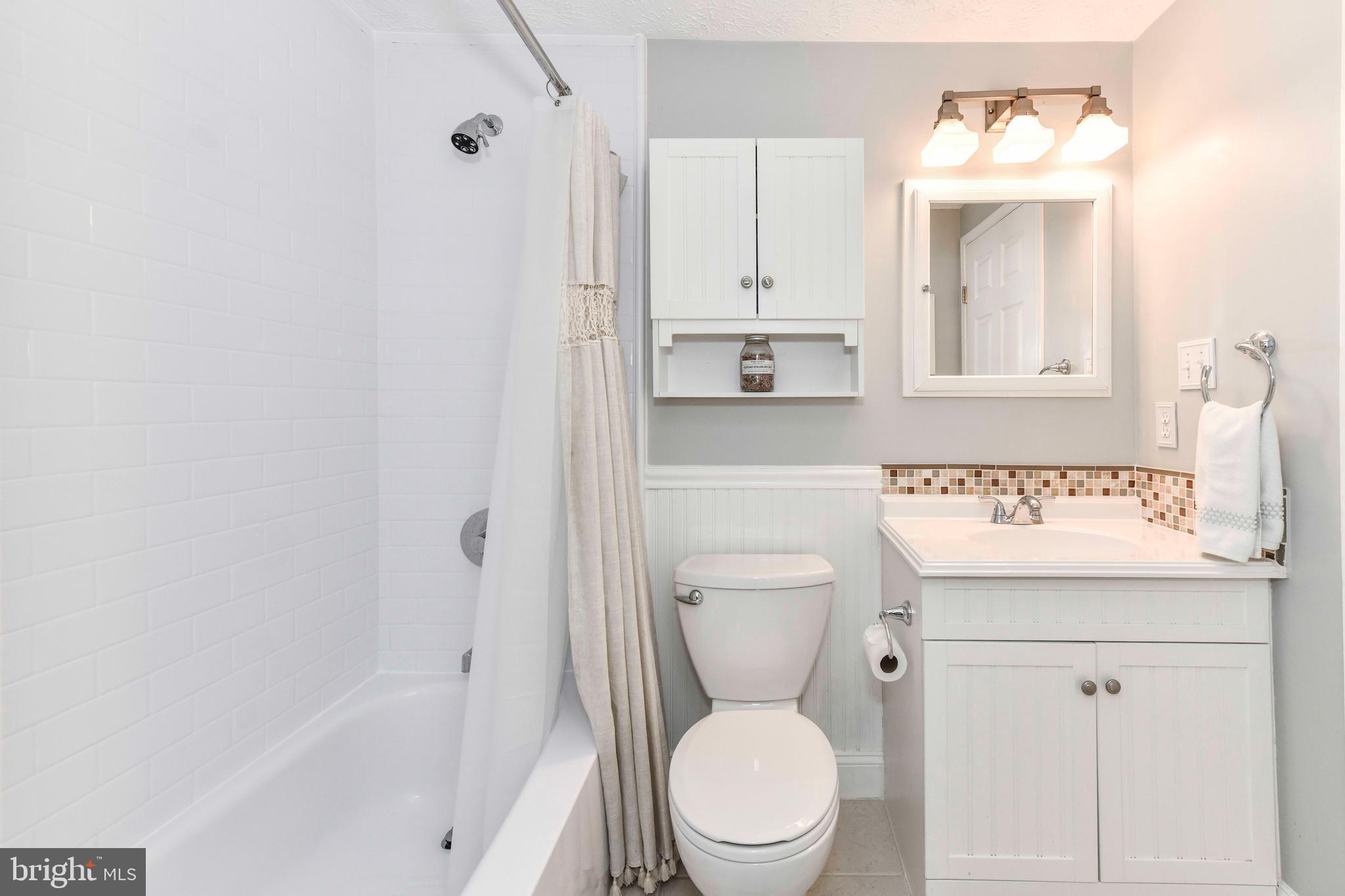 RESTON - Residential Lease