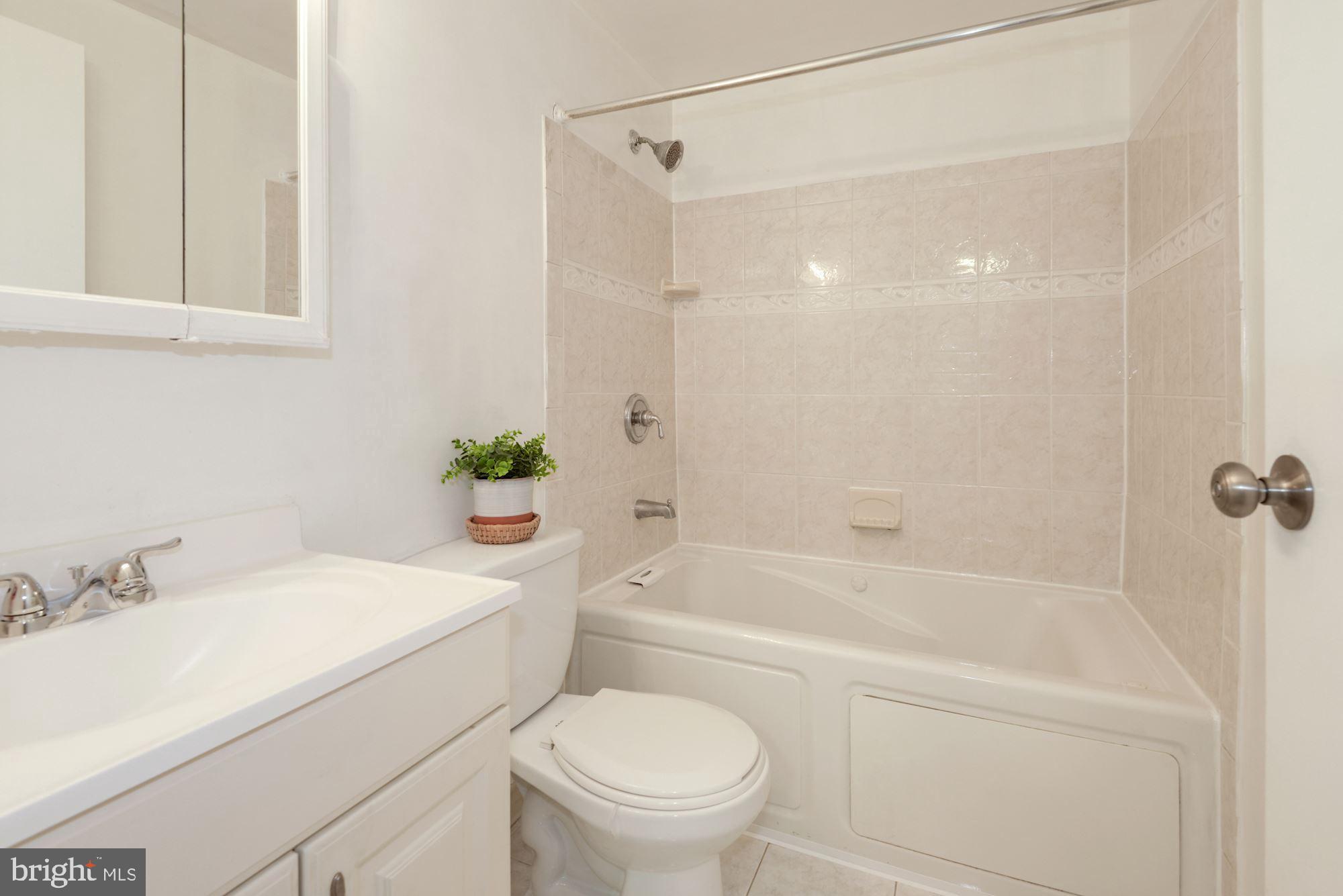 DULLES PARK - Residential