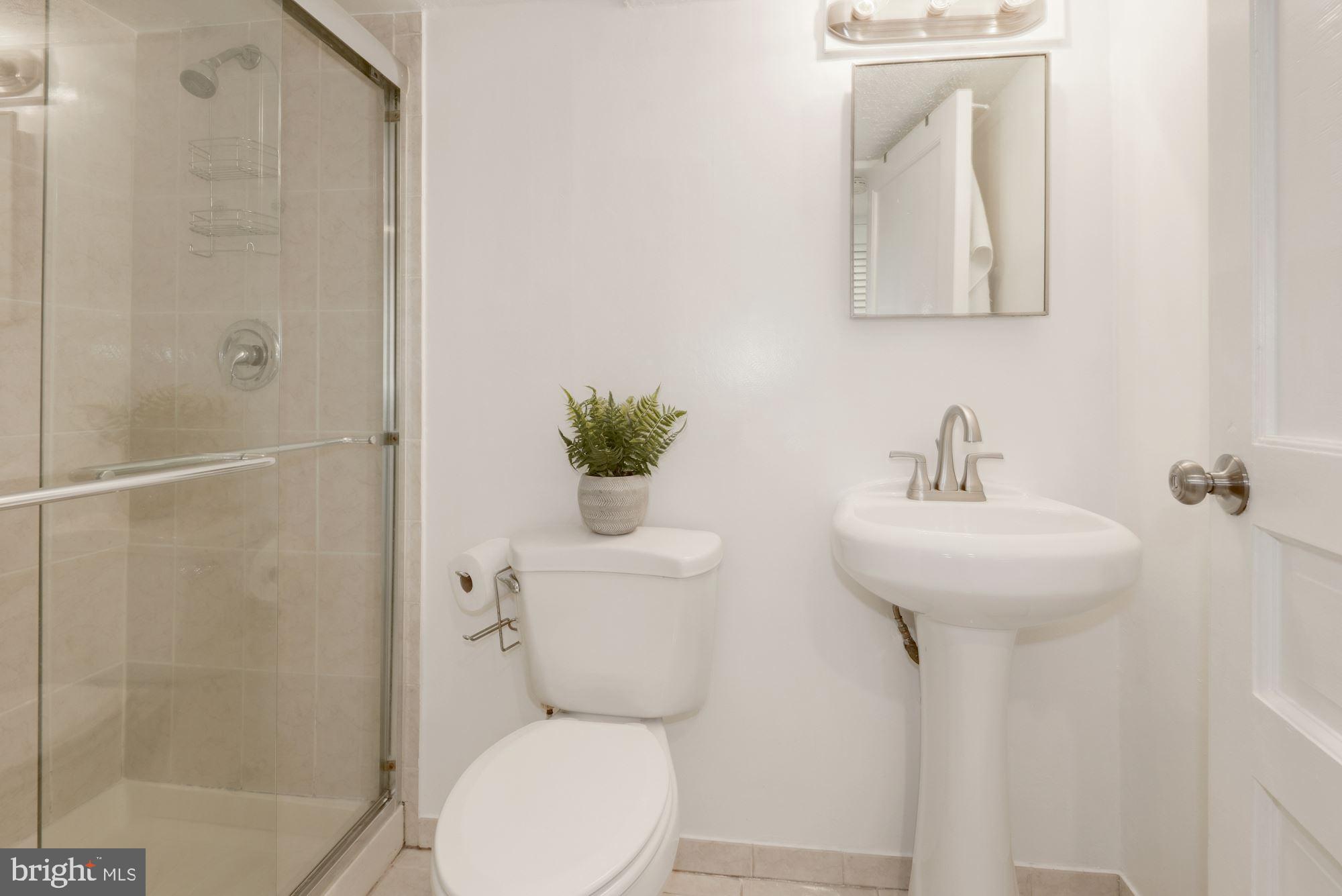 DULLES PARK - Residential