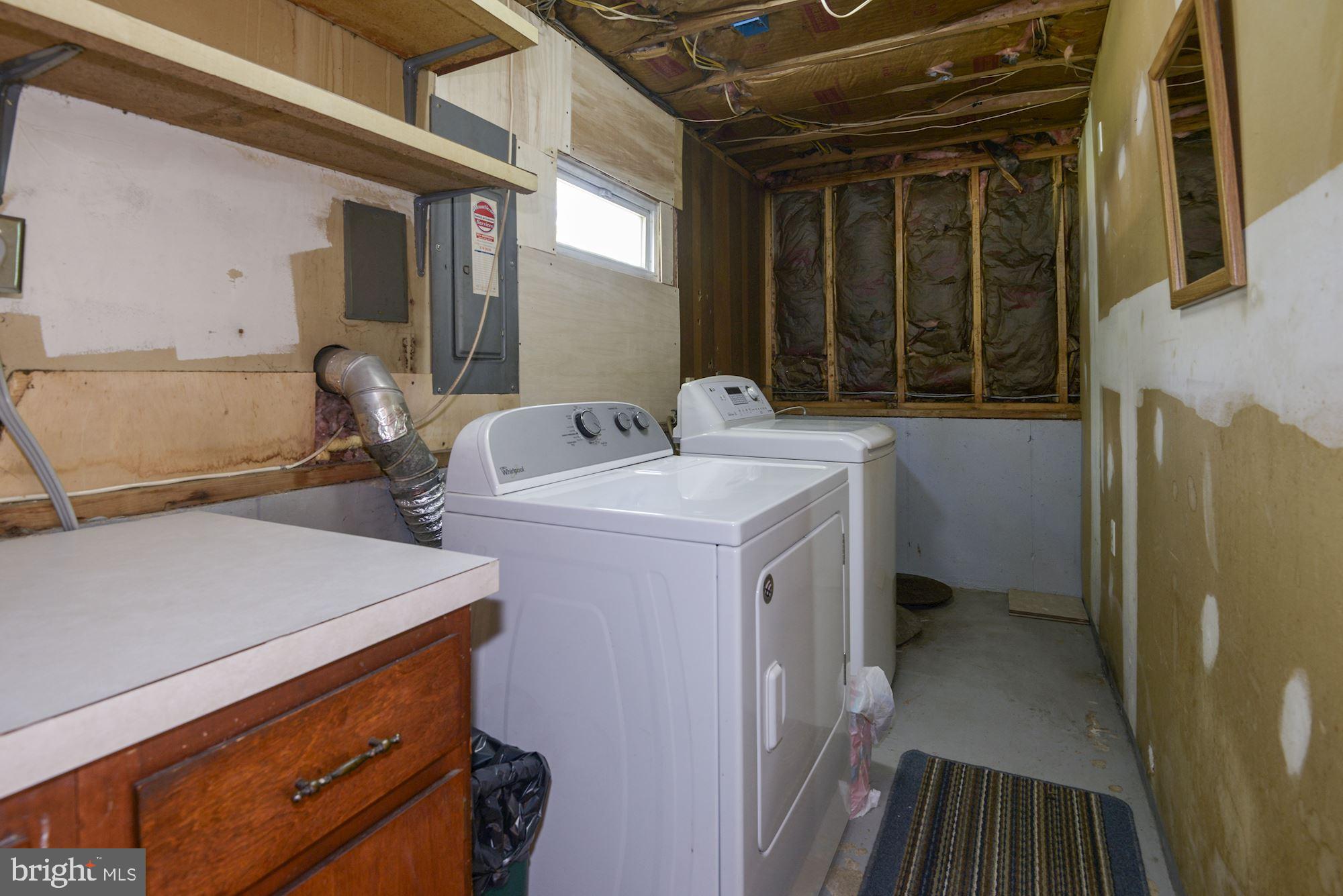 DULLES PARK - Residential