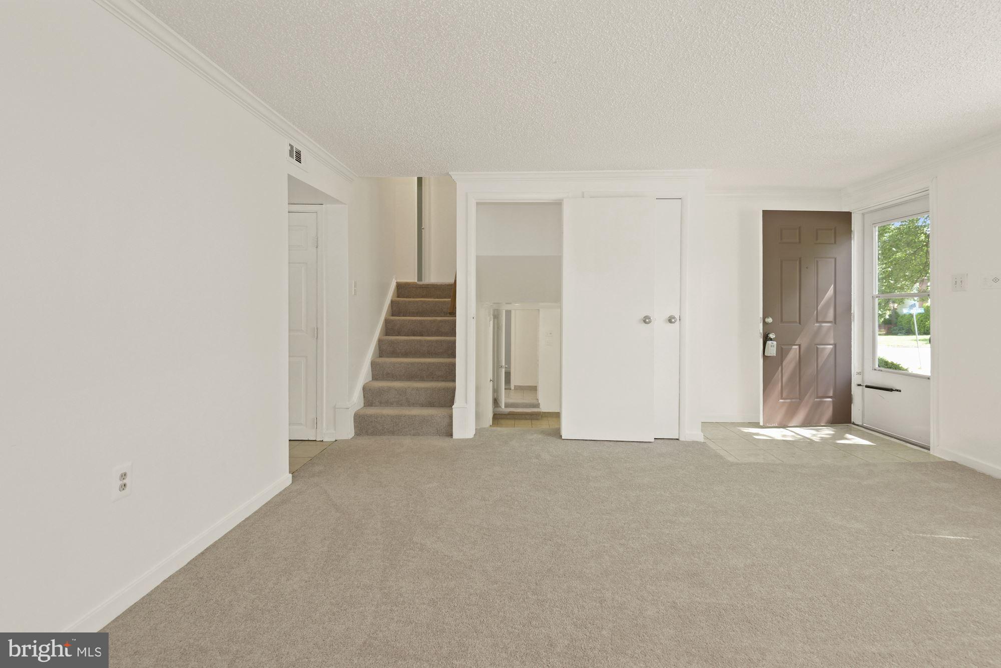 DULLES PARK - Residential