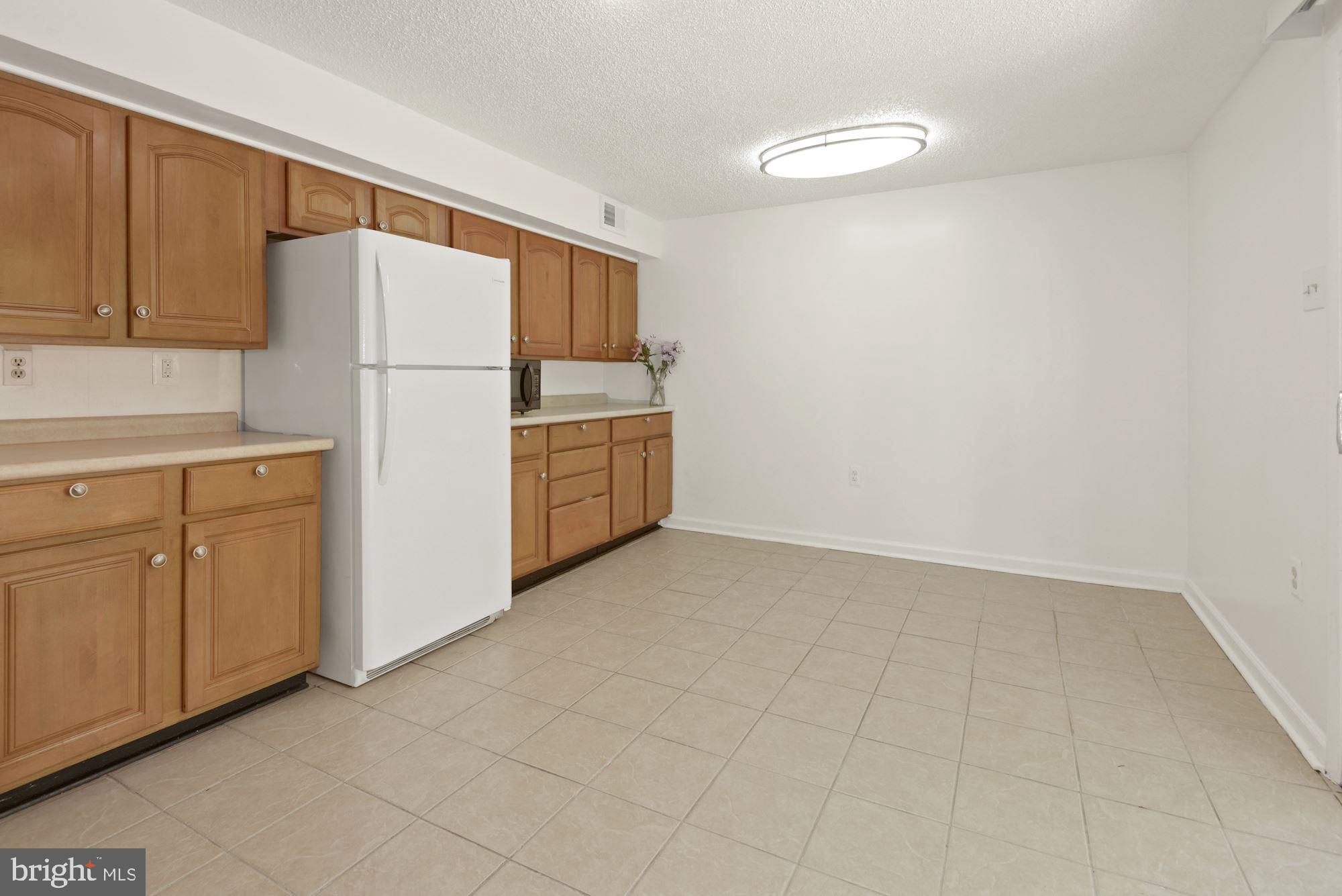 DULLES PARK - Residential