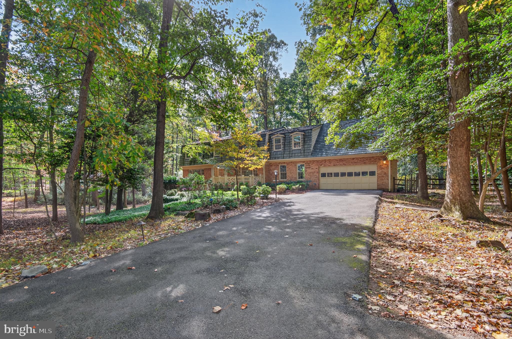 11813 TRIPLE CROWN ROAD