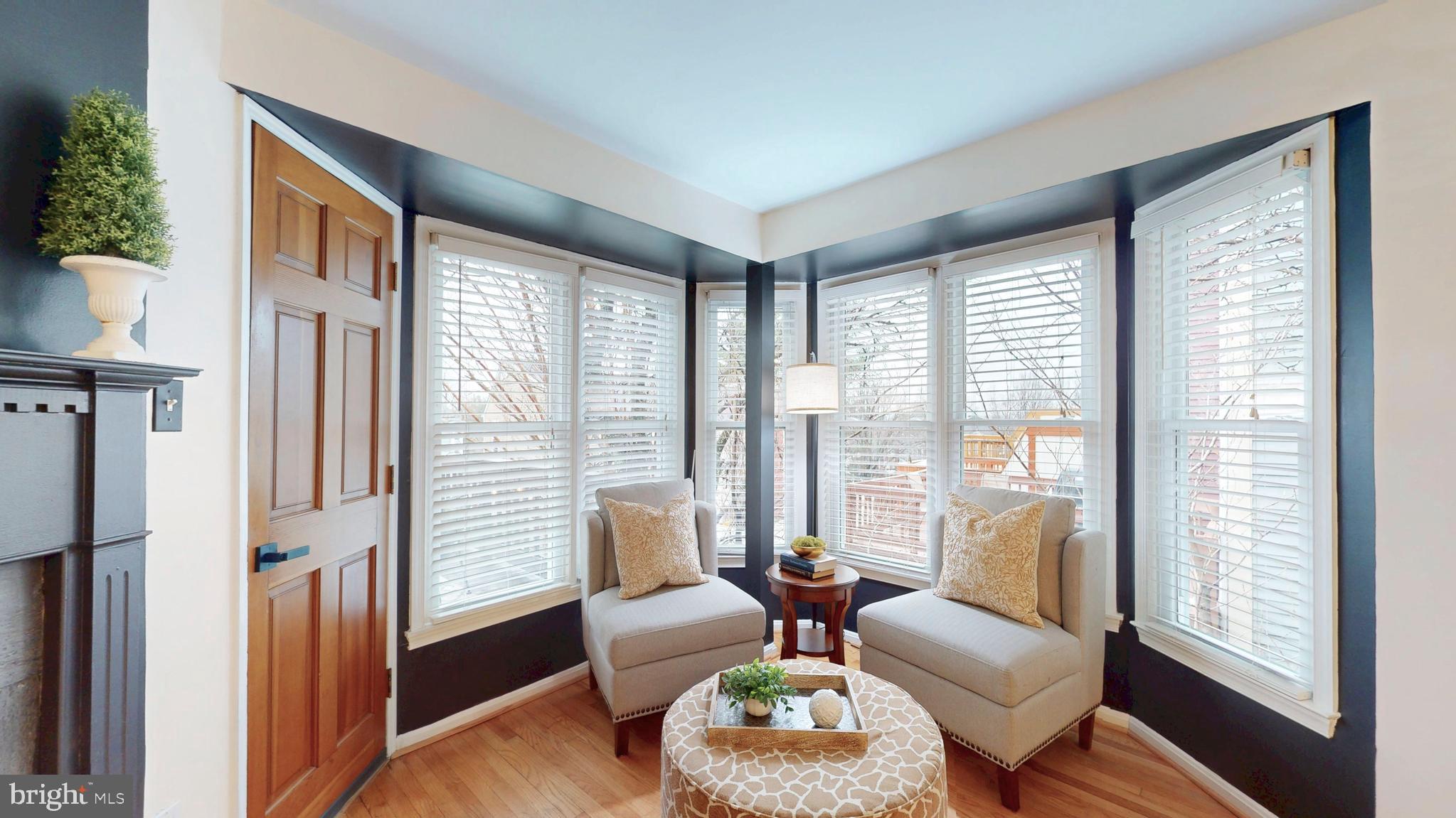 RESTON - Residential