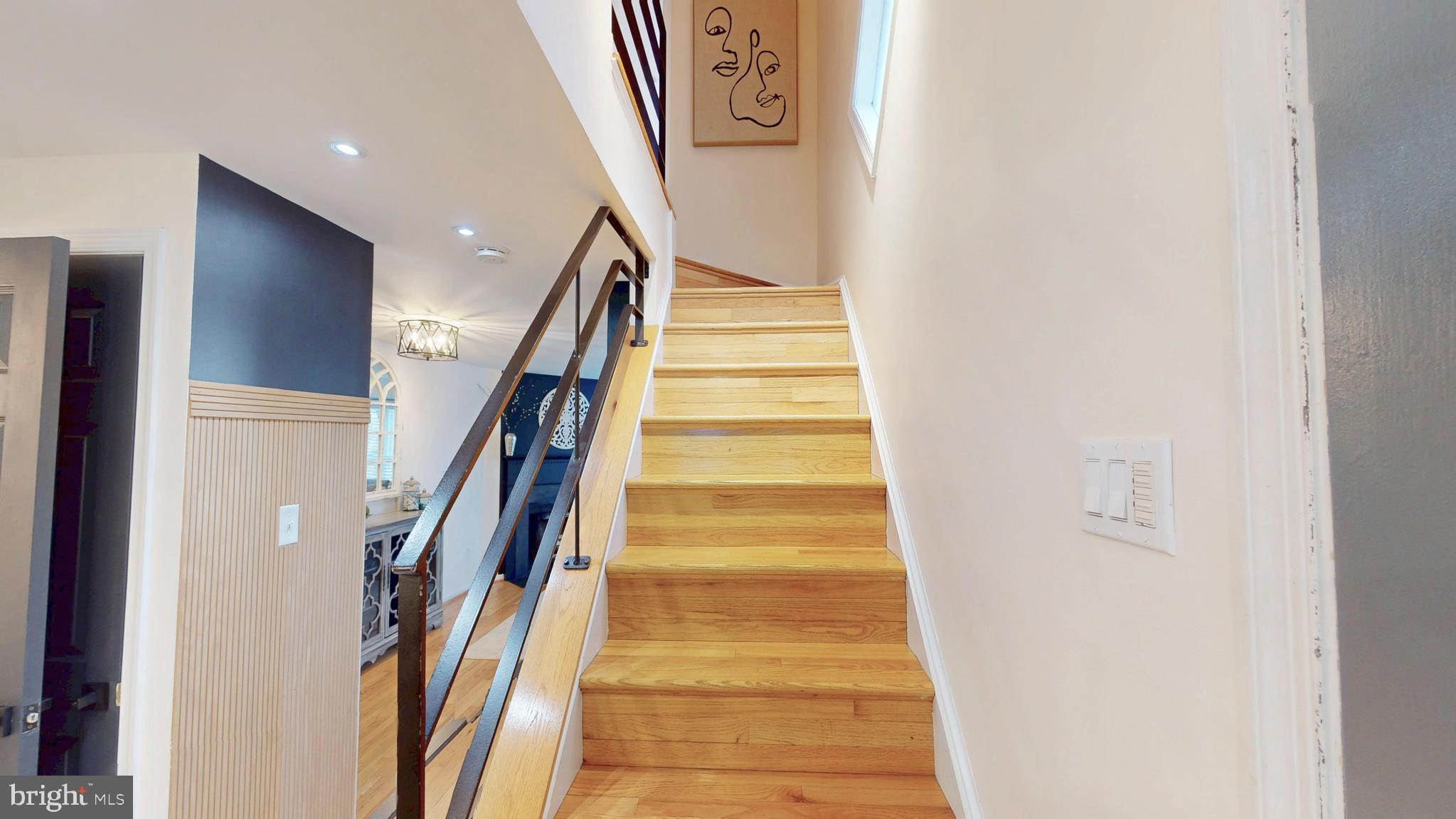 RESTON - Residential