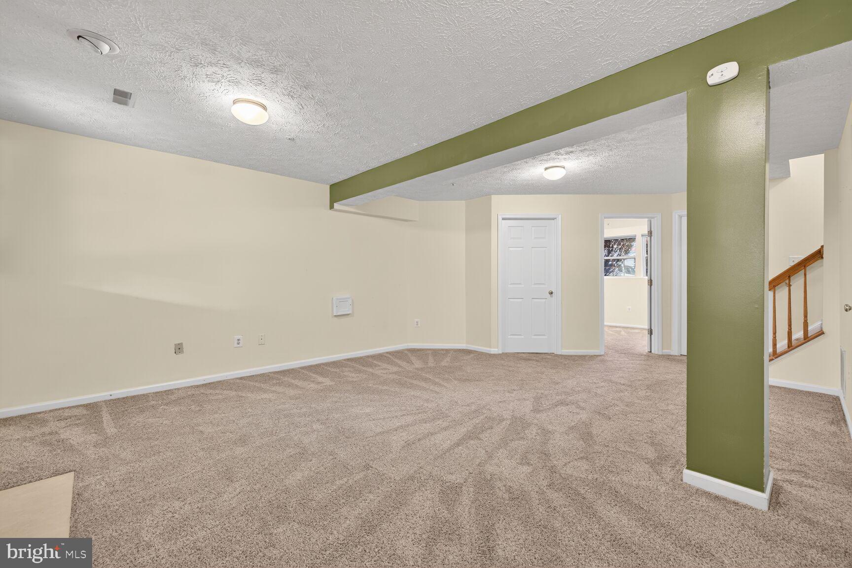 WILLOW BROOK - Residential