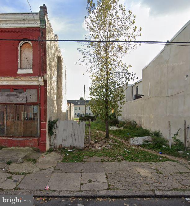 PHILADELPHIA (NORTH) - Land