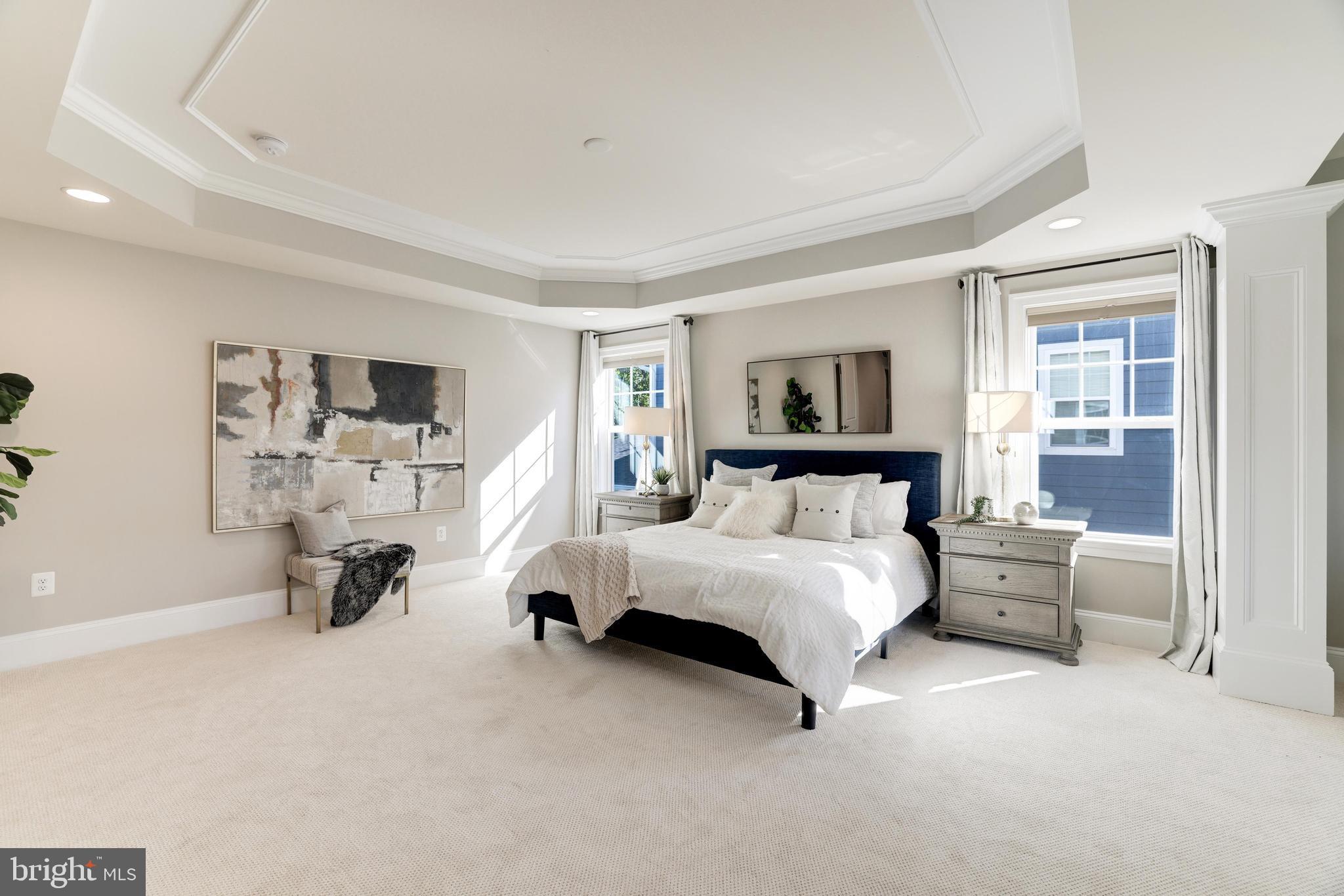 MANOR RIDGE - Residential