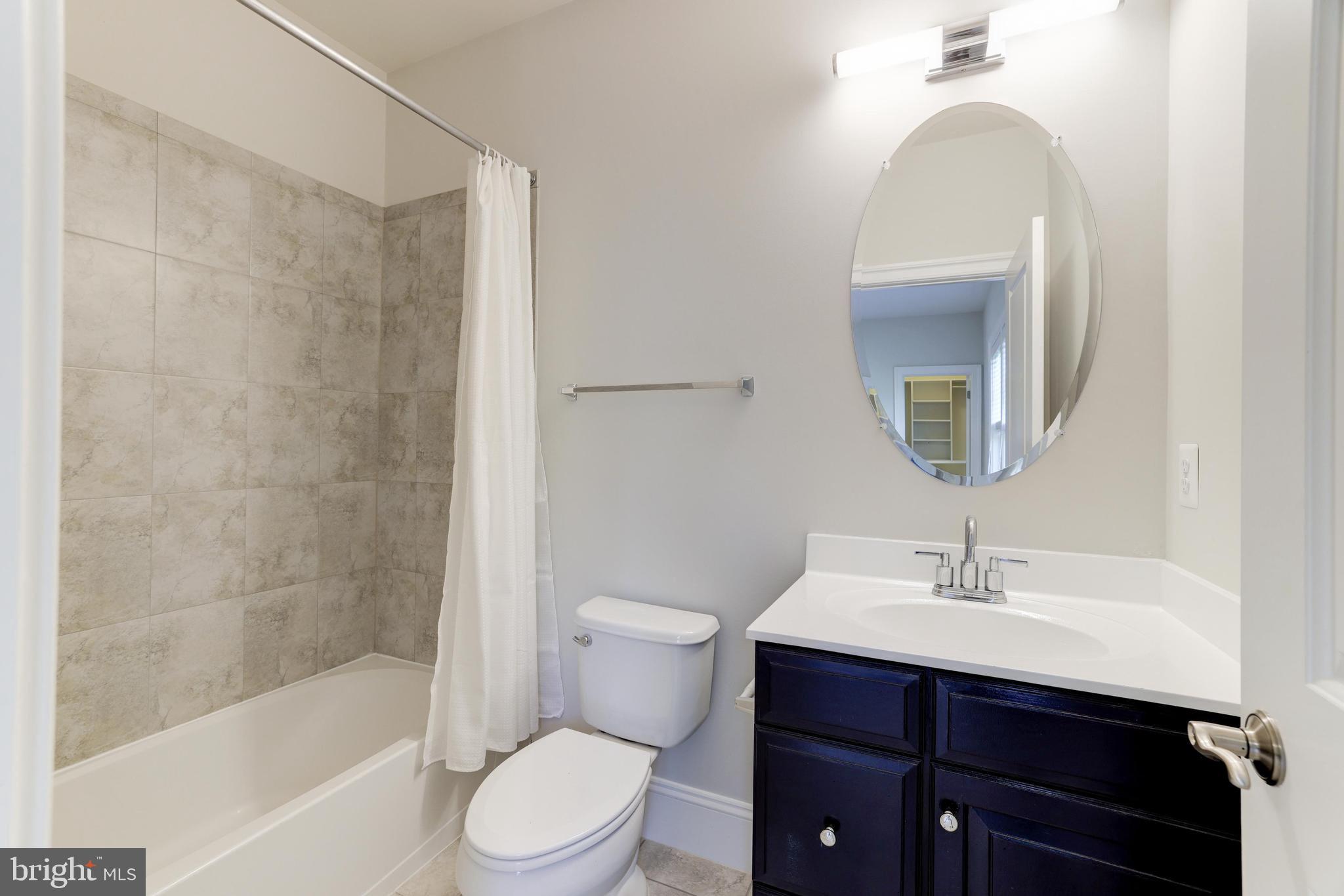 MANOR RIDGE - Residential