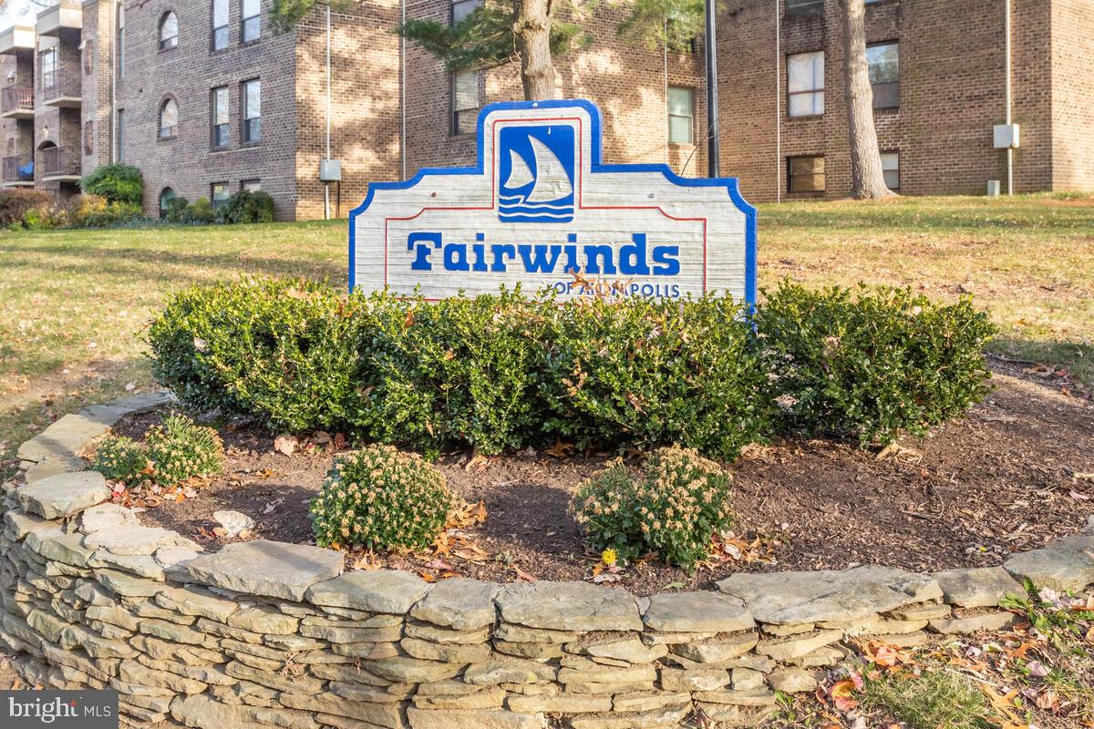 FAIRWINDS ON SEVERN - Residential