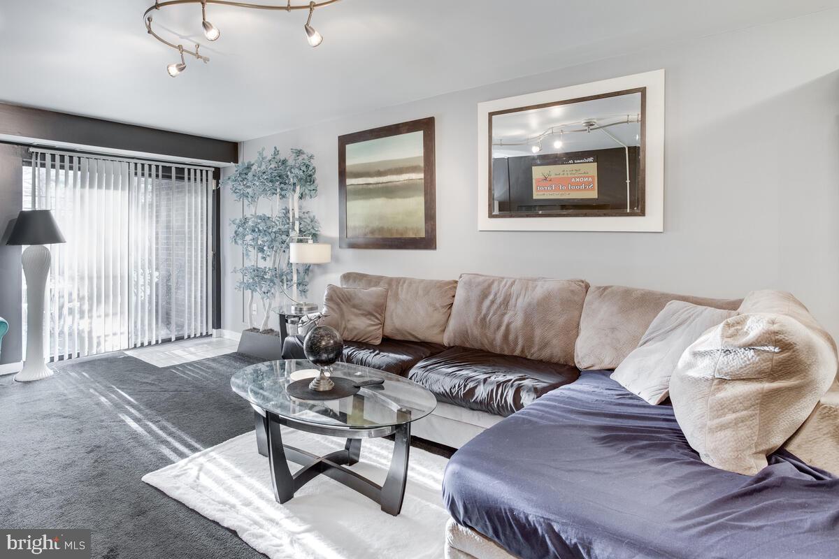 FAIRWINDS ON SEVERN - Residential