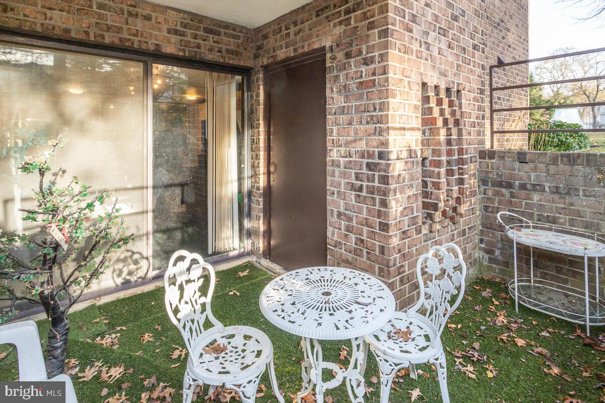 FAIRWINDS ON SEVERN - Residential