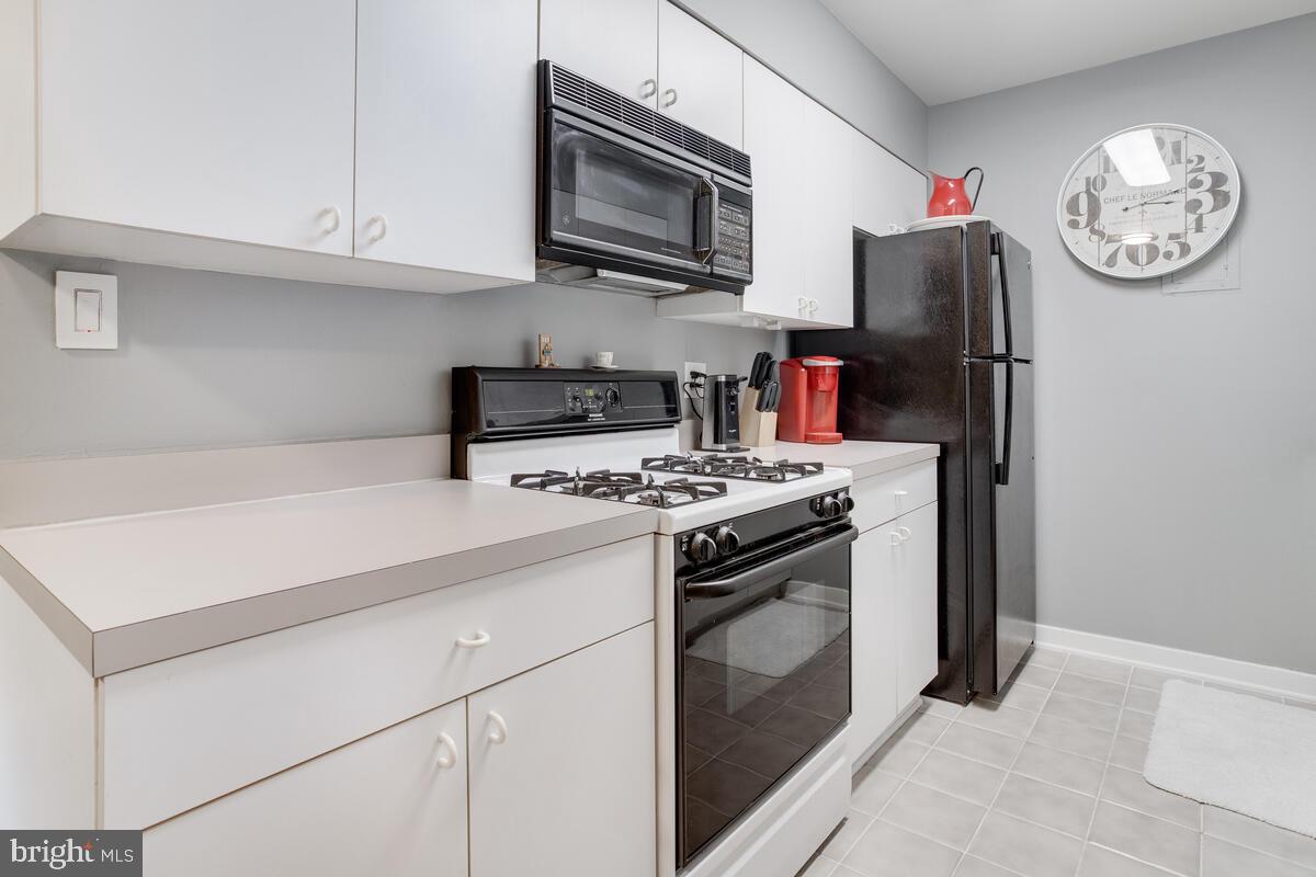 FAIRWINDS ON SEVERN - Residential