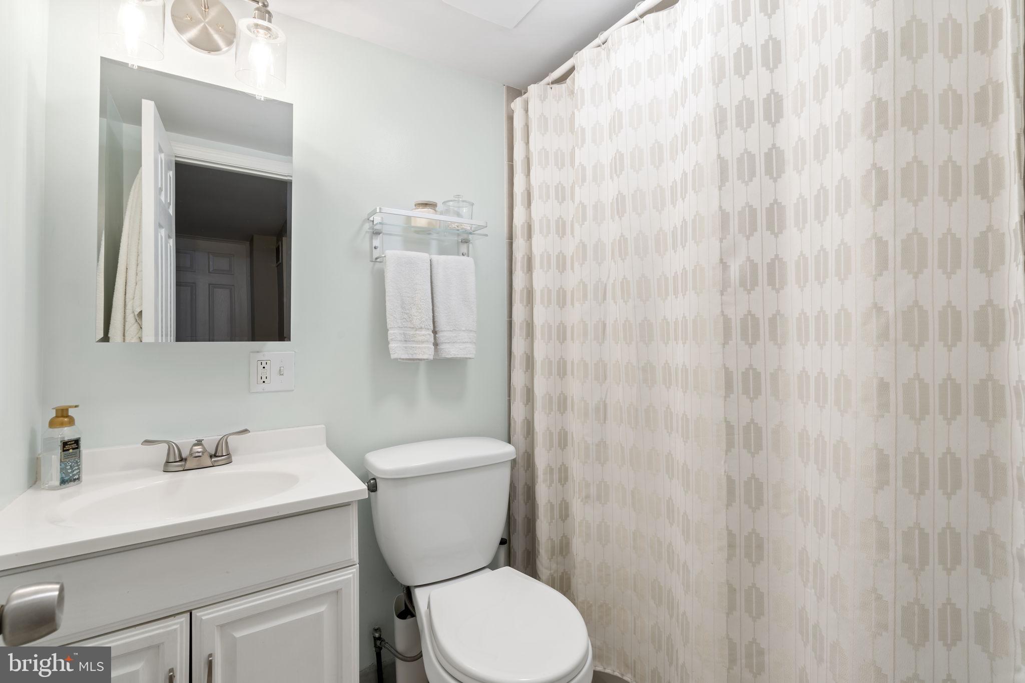 EAST PASSYUNK CROSSING - Residential