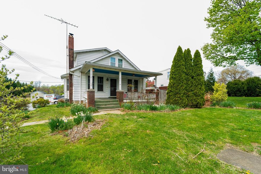 Home has lots of character, wood floors, very solid. There is a separate 1 bdrm cottage in the back.  Zoning is R-2 which allows a one square foot sign for a home office. Buyers to do own due diligence to confirm zoning, what is allowed, etc. The main house has 3 bedrooms and 2 bathrooms. Cottage has 1 bedroom and 1 bath. One year home buyer warranty included.