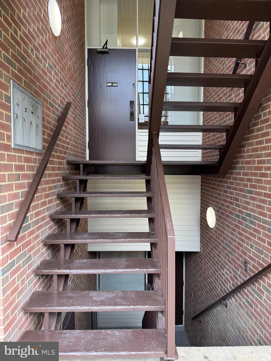 WOODMONT SPRINGS - Residential