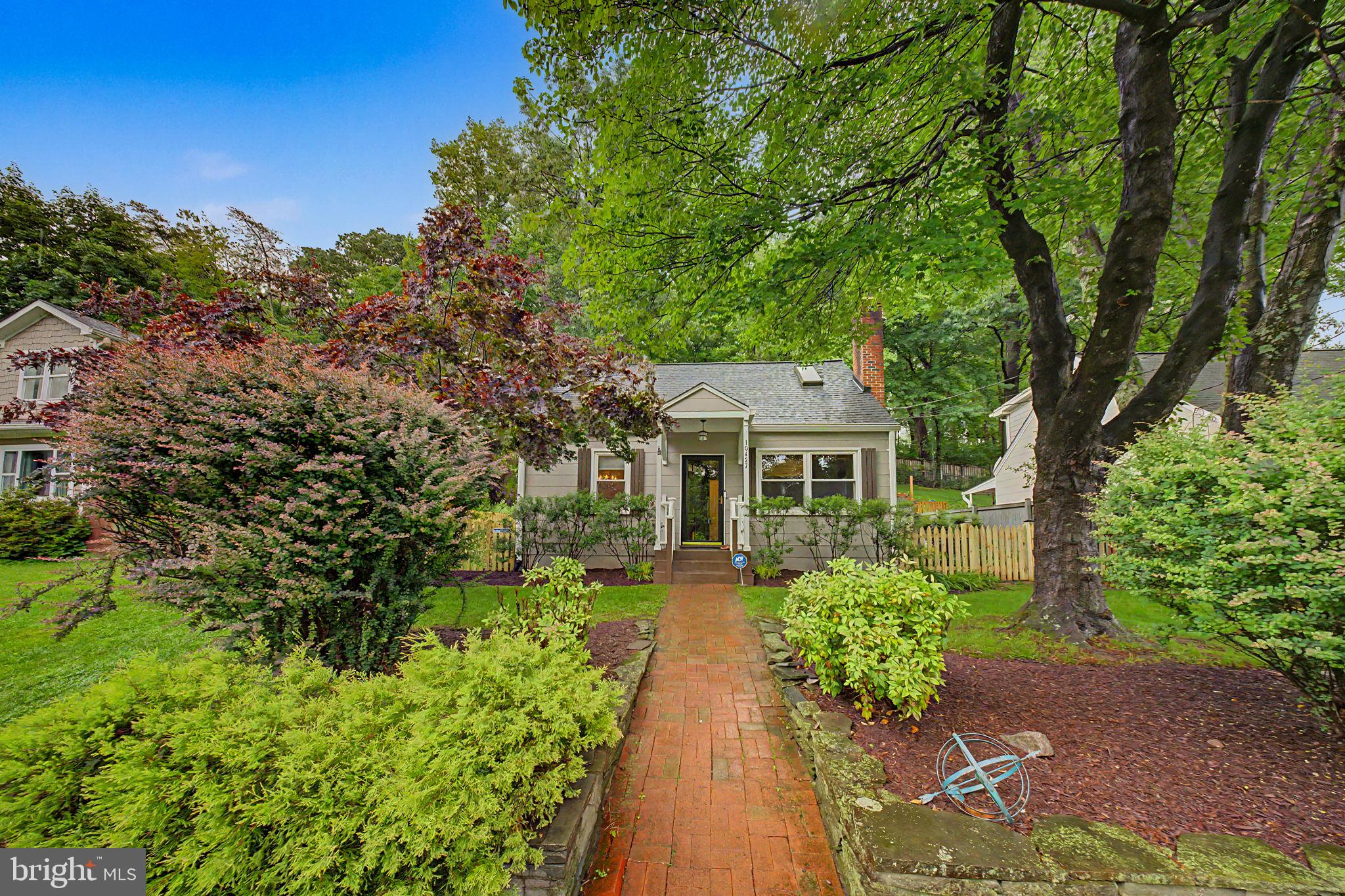 KENSINGTON - Residential