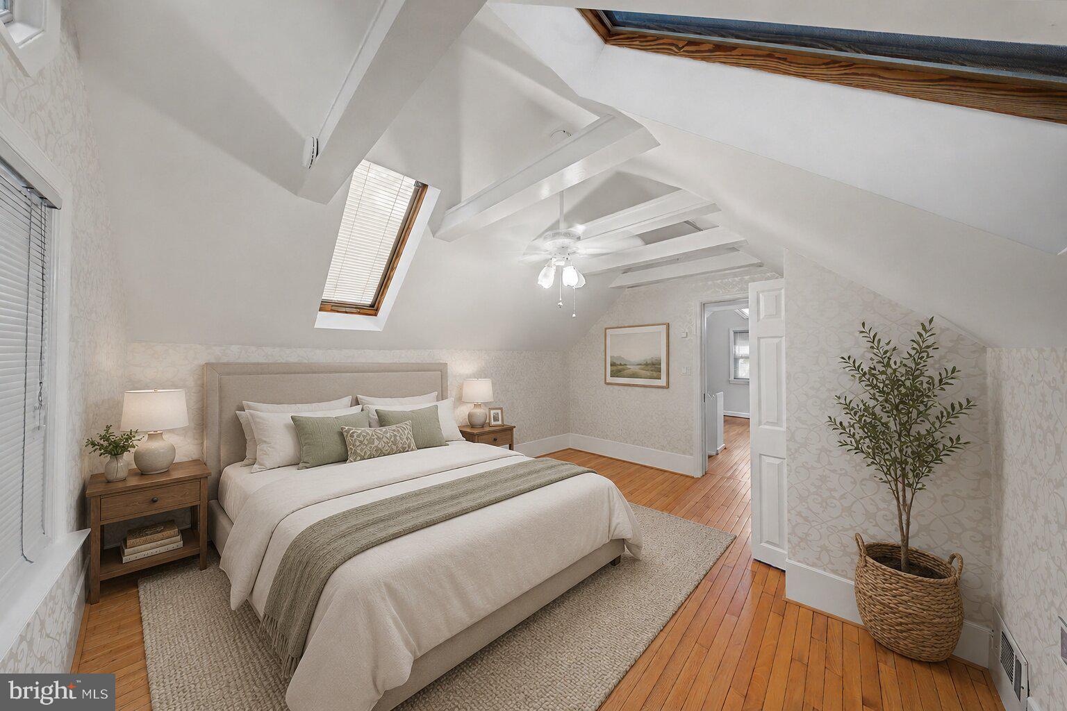 KENSINGTON - Residential