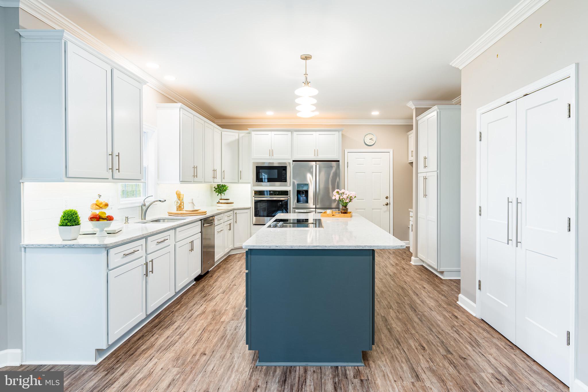 QUAIL RUN MOUNTAIN - Residential