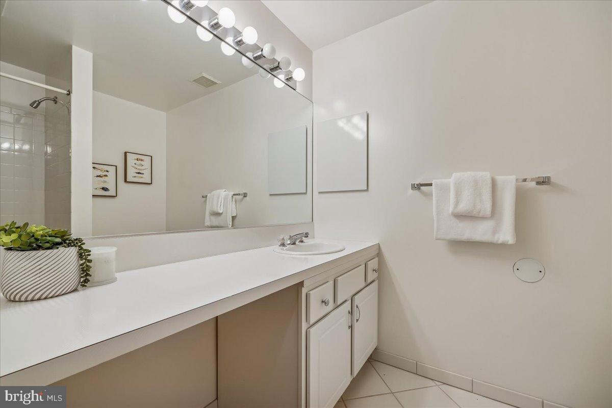 BEDFORDSHIRE - Residential