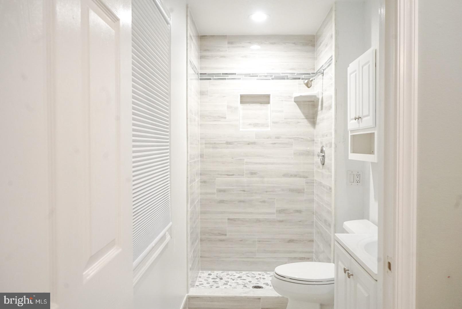 GREENBRIAR - Residential Lease