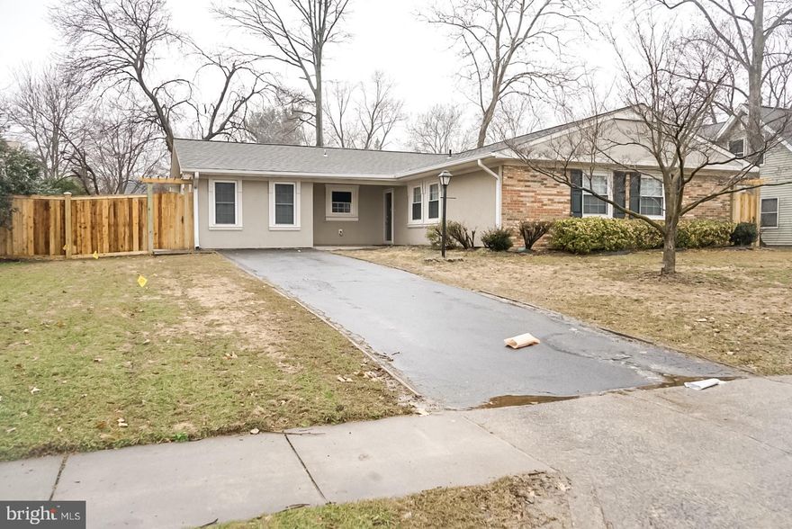 Excellent location! Easy commute to Vienna metro and major roads (50,66,FFX Co. Pkwy, 28 &29) Close to parks, schools, dining, shopping & entertainment. This spacious 3 bedroom home has 4 skylights and an optional 4th bedroom or office.  Large kitchen. fenced in backyard. Internet, cable, telephone included in the monthly rent.