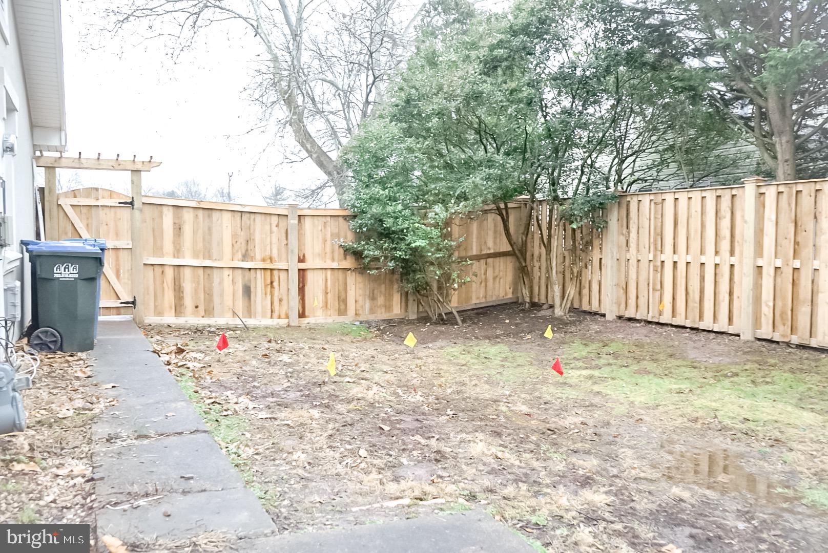 GREENBRIAR - Residential Lease