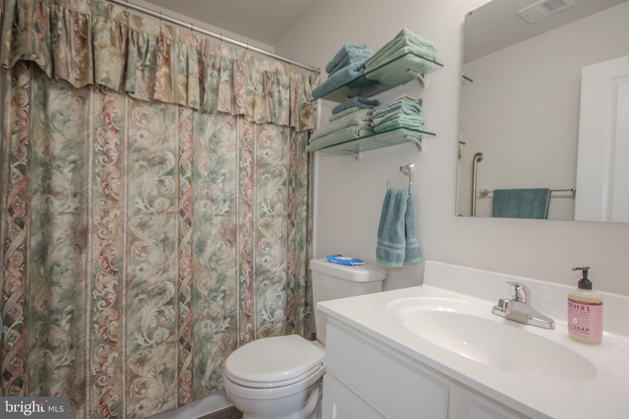 YORKSHIRE ESTATES - Residential