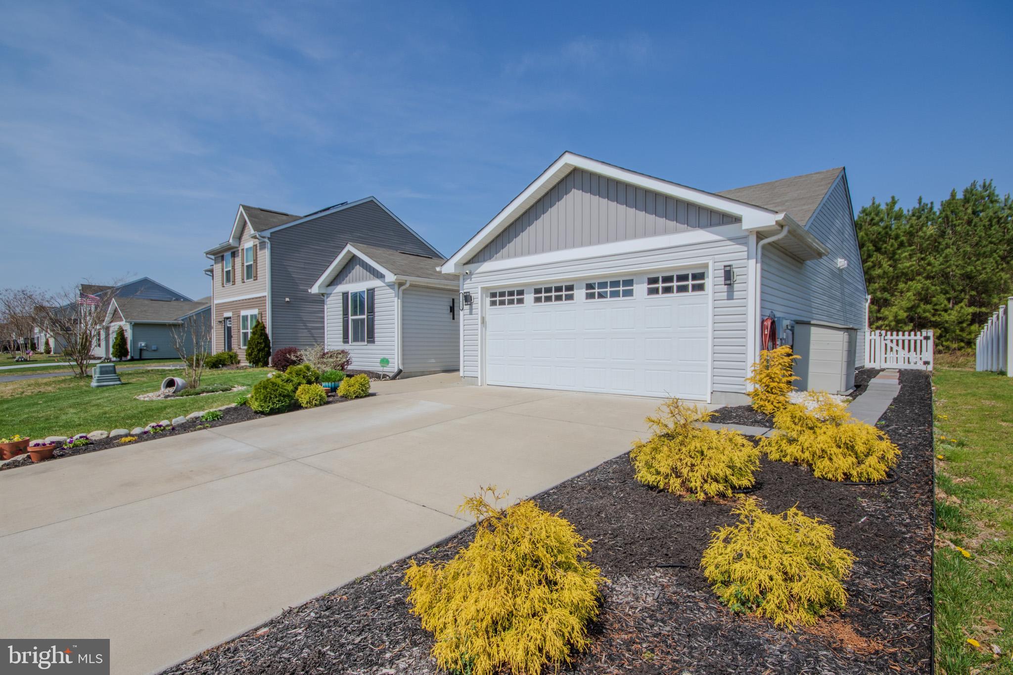 YORKSHIRE ESTATES - Residential