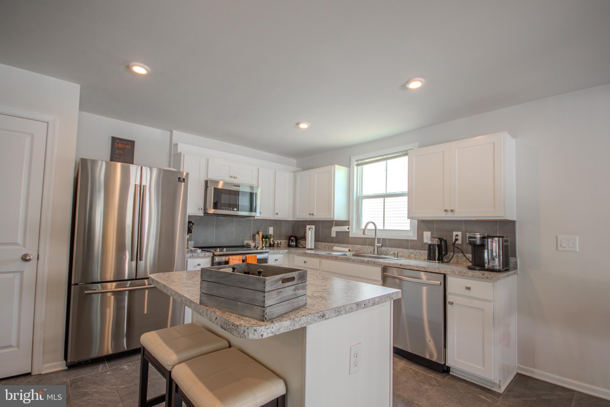 YORKSHIRE ESTATES - Residential