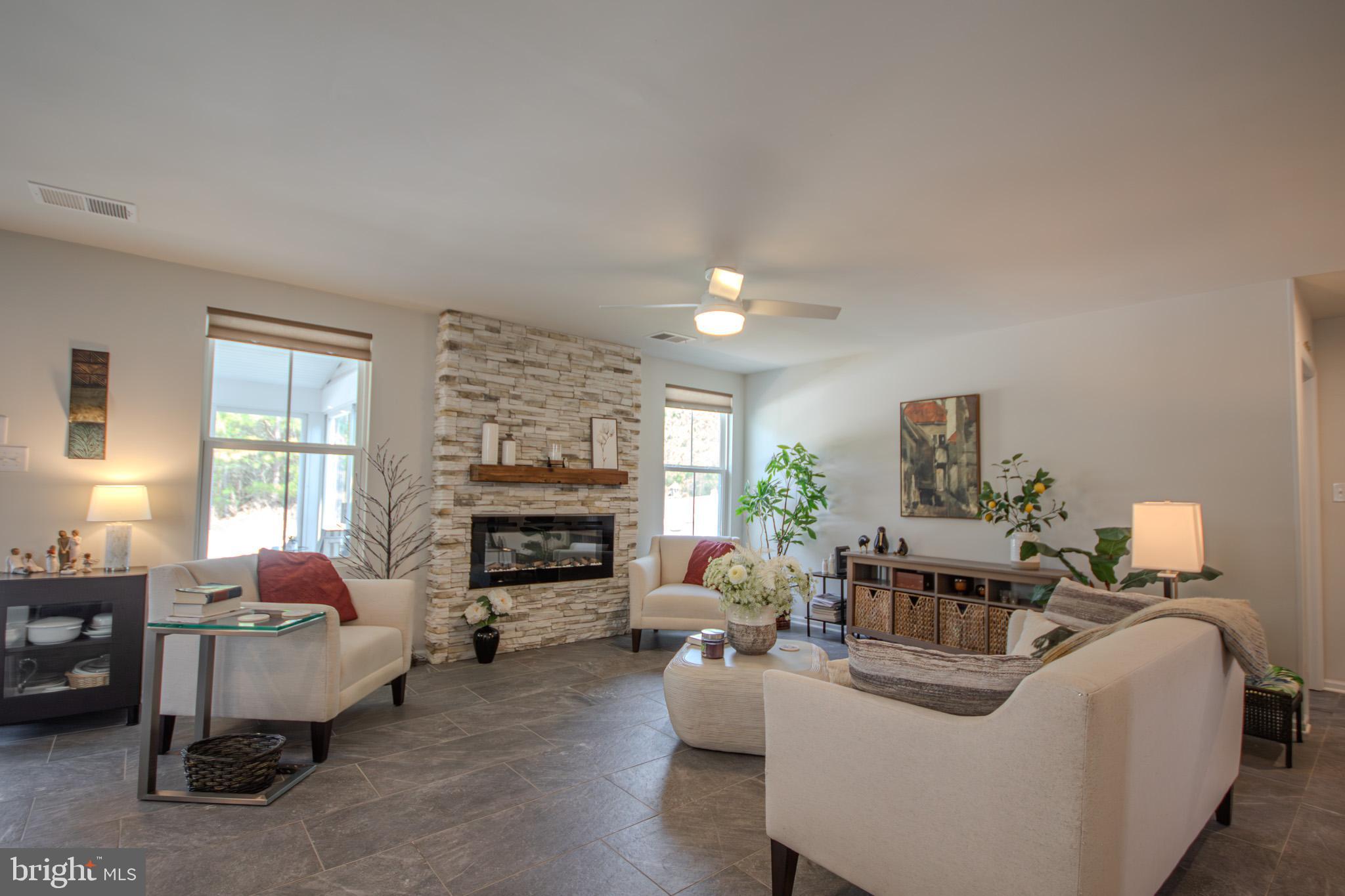 YORKSHIRE ESTATES - Residential