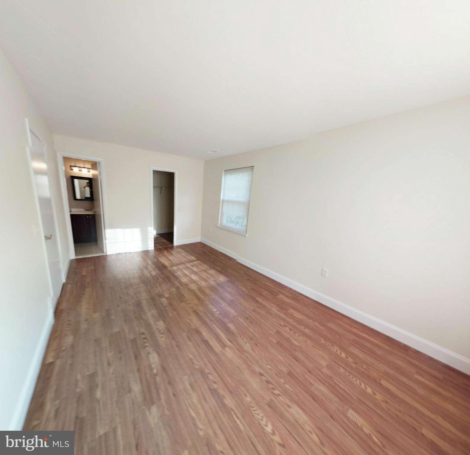 FLOWER HILL - Residential