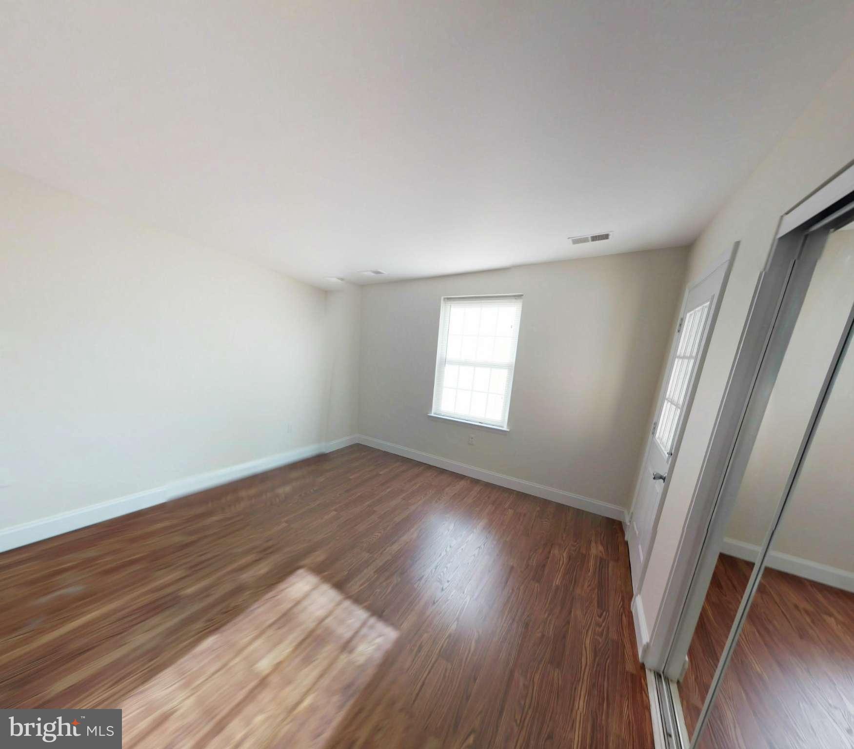 FLOWER HILL - Residential