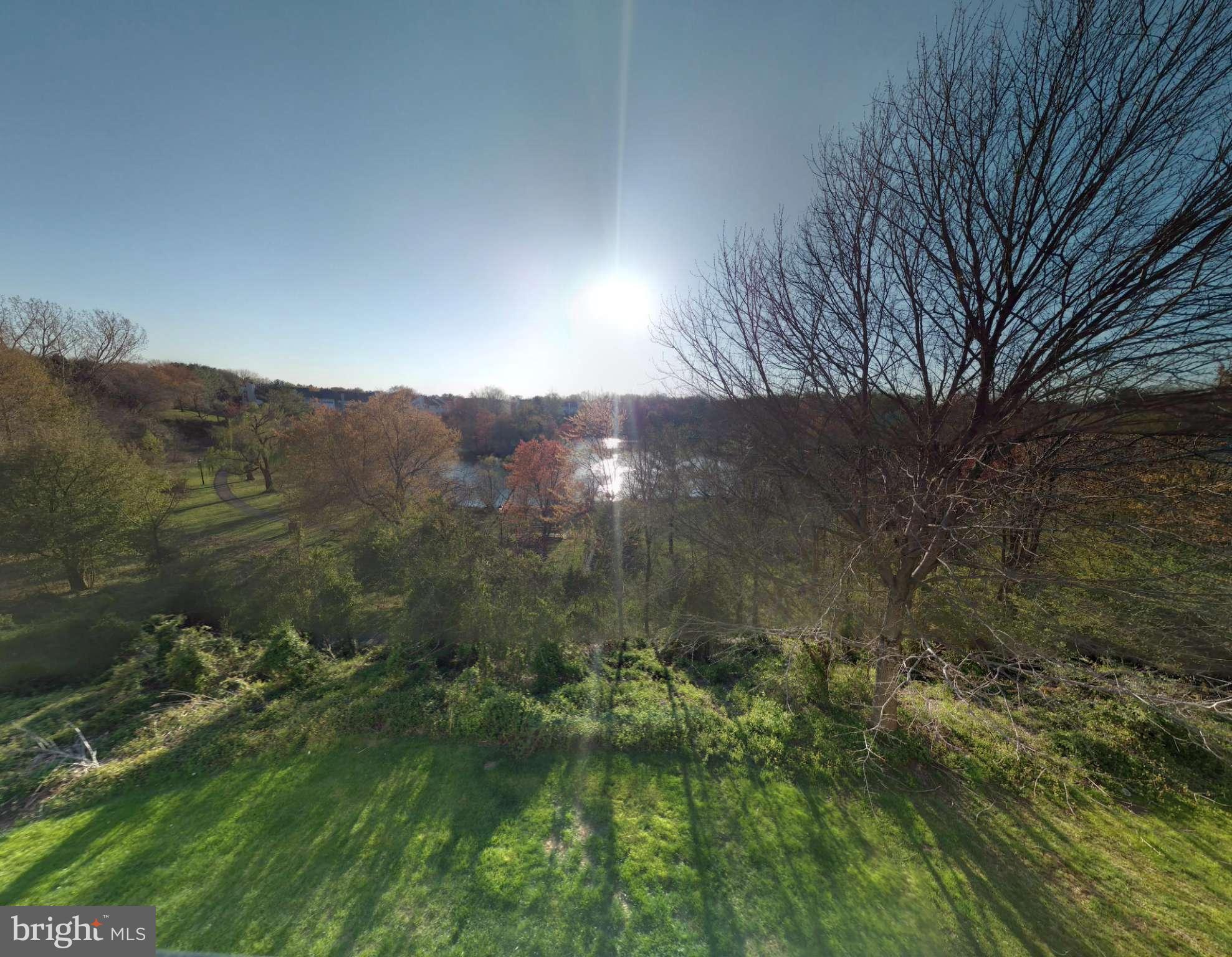 FLOWER HILL - Residential