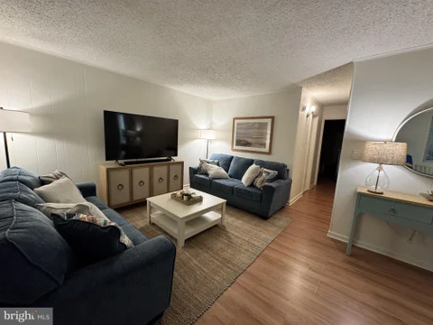 413 Robin Drive Unit 305, Ocean City, MD 21842 - #: MDWO2039548