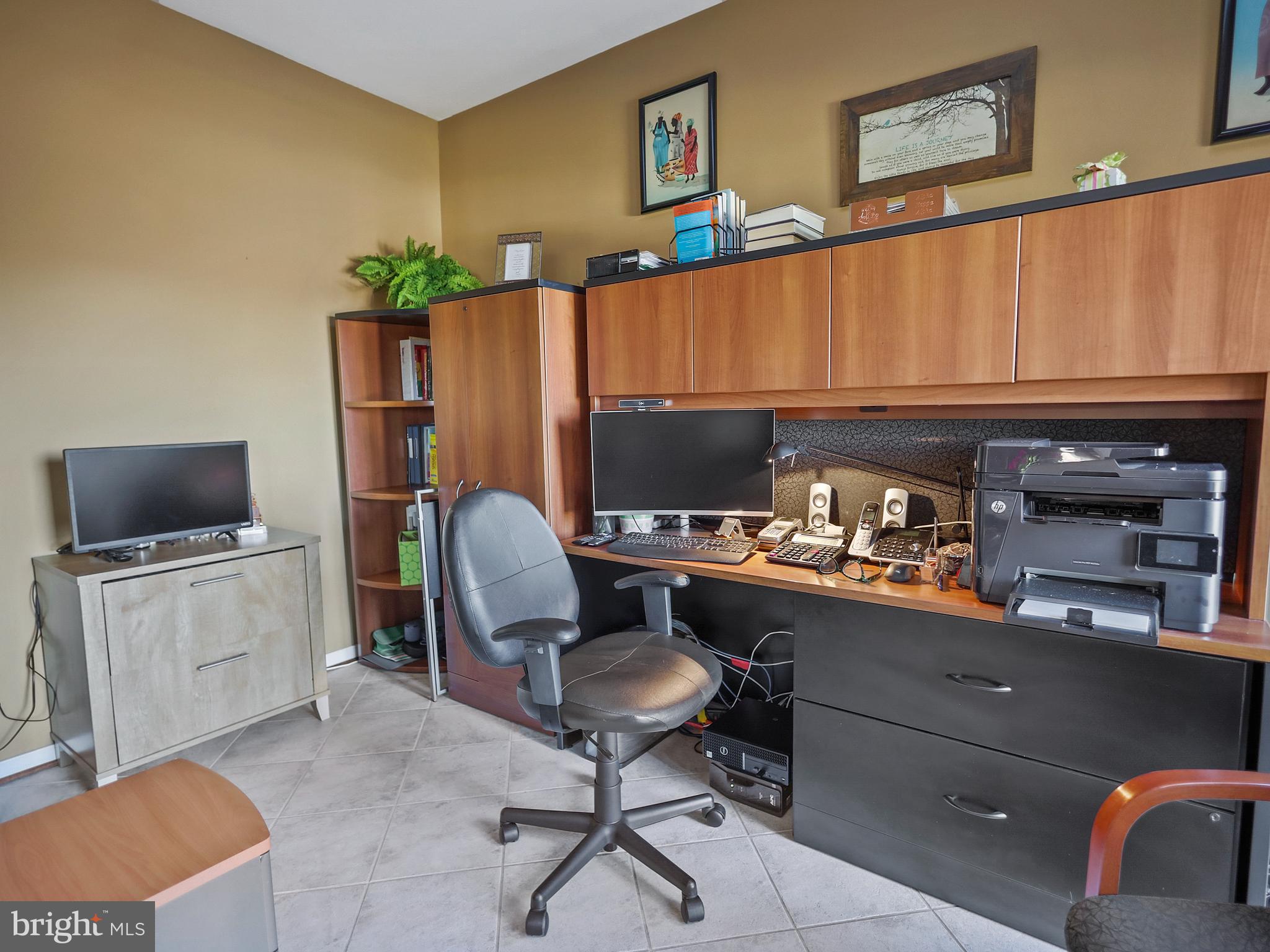 FRIENDSHIP ESTATES - Residential