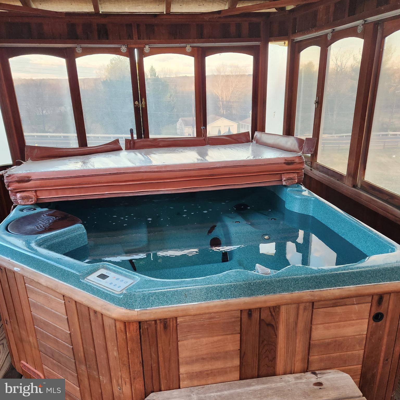 FRIENDSHIP ESTATES - Residential